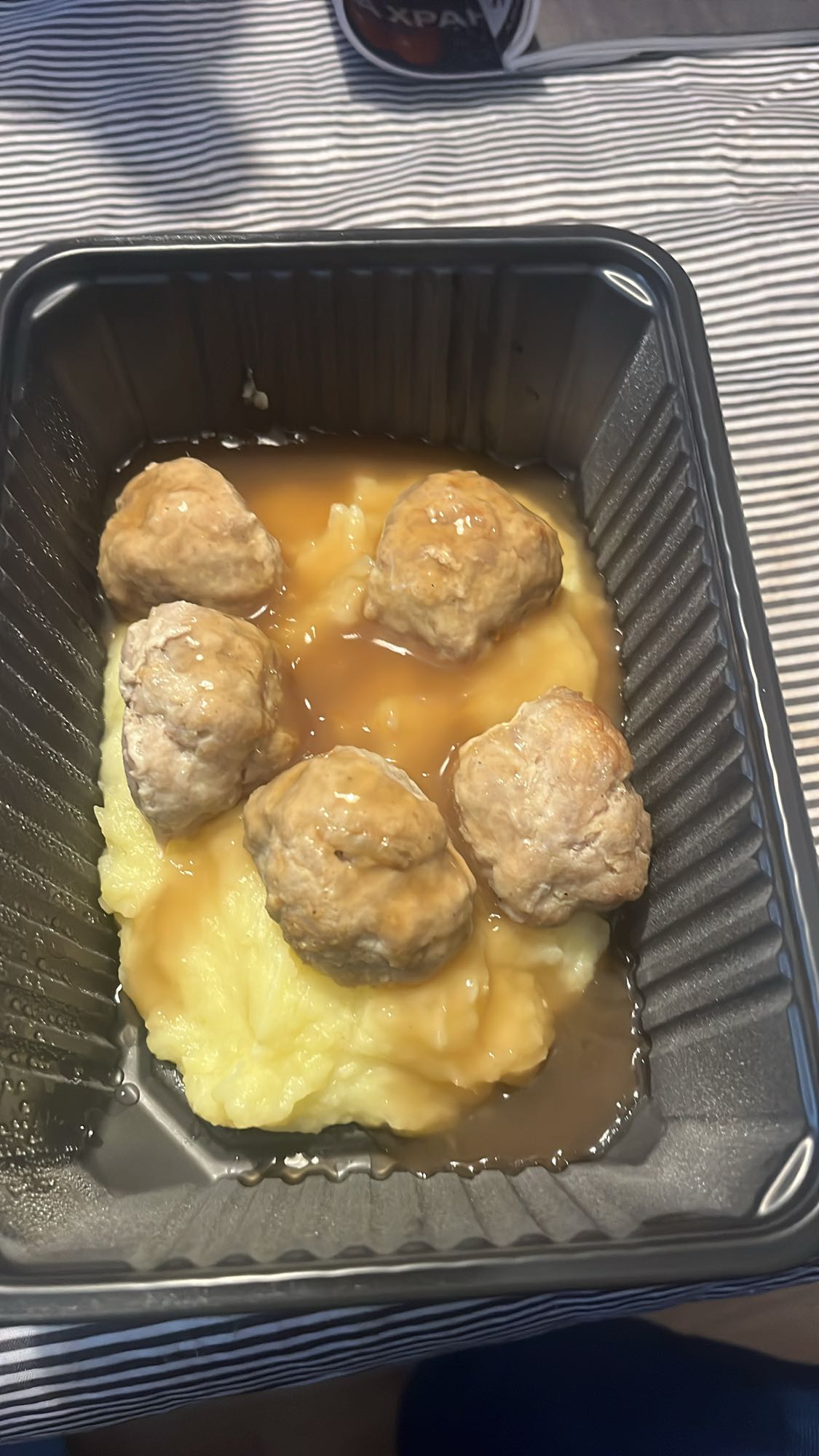 Кюфтета с картофено пюре