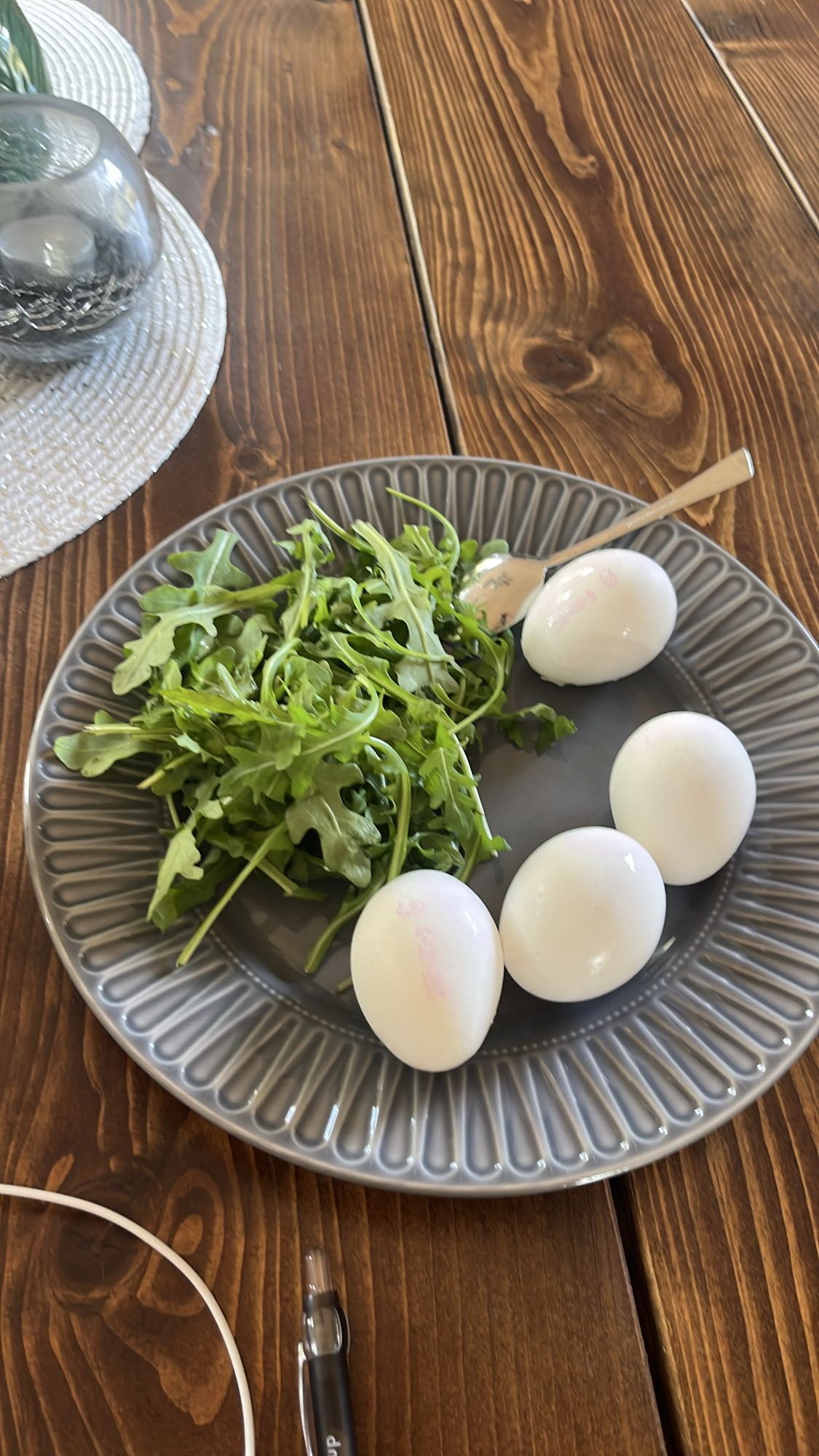 Ägg och ruccolasallad