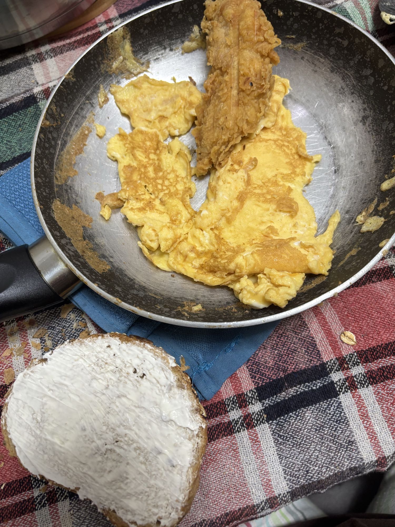 Egg, Fried Chicken & Bread