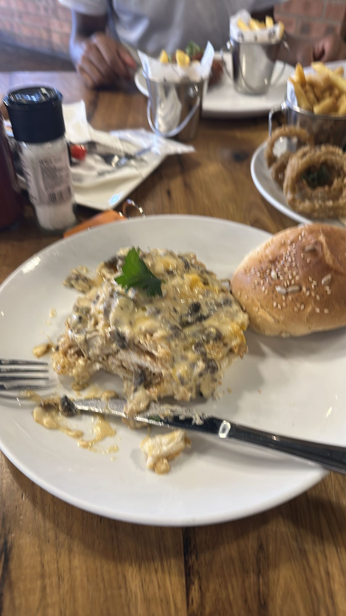 Chicken mushroom bake with bun