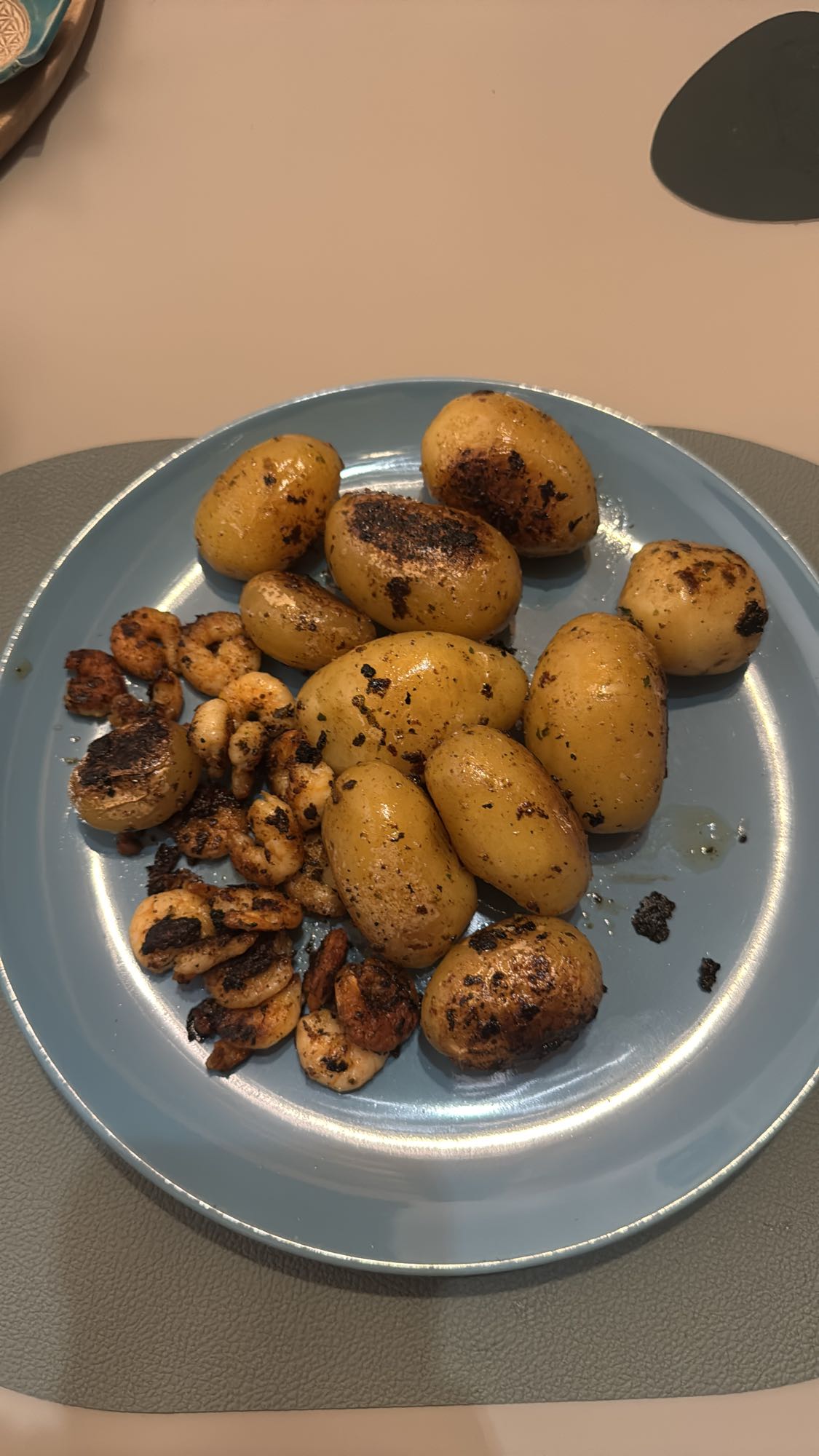 Gebratene Kartoffeln & Garnelen