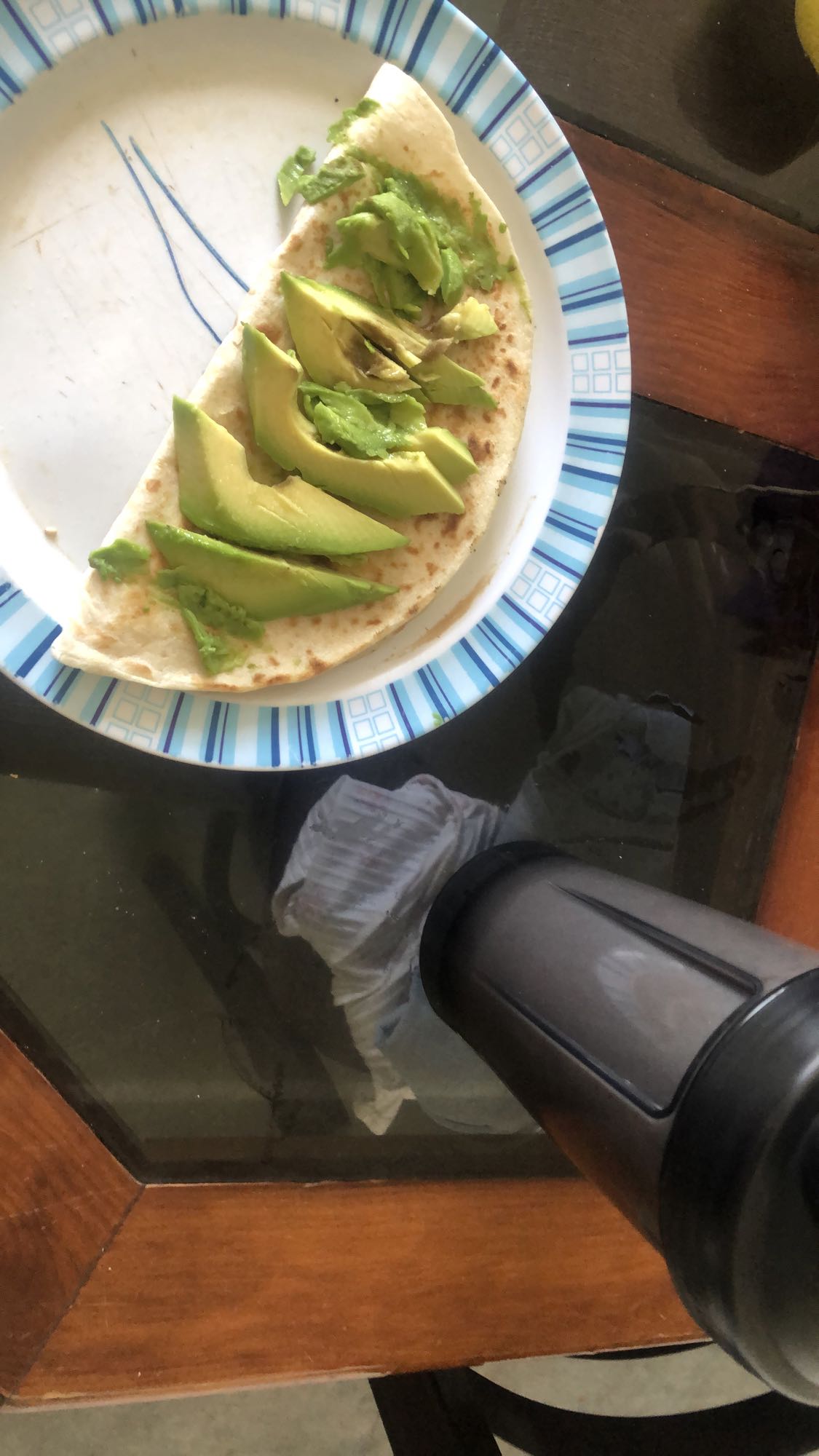 Tortilla con aguacate