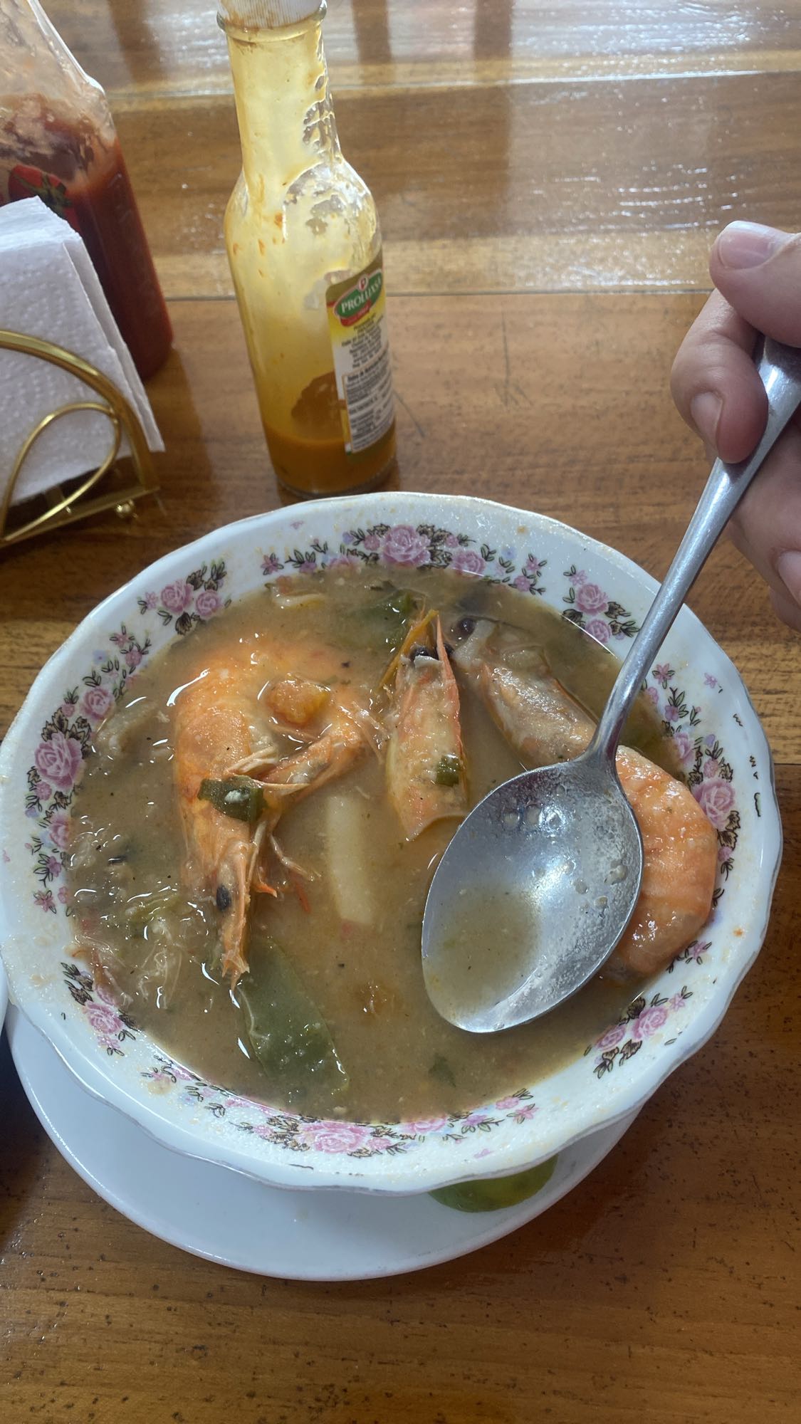 sopa de camarones