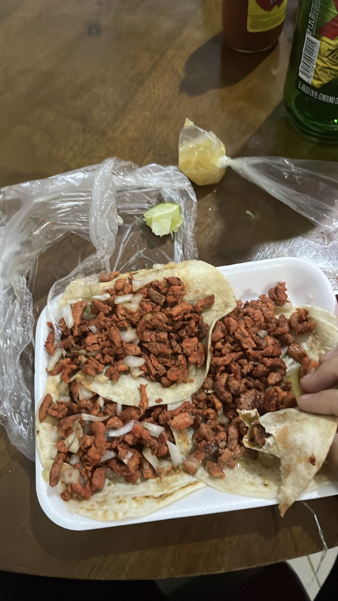 tacos de carne al pastor