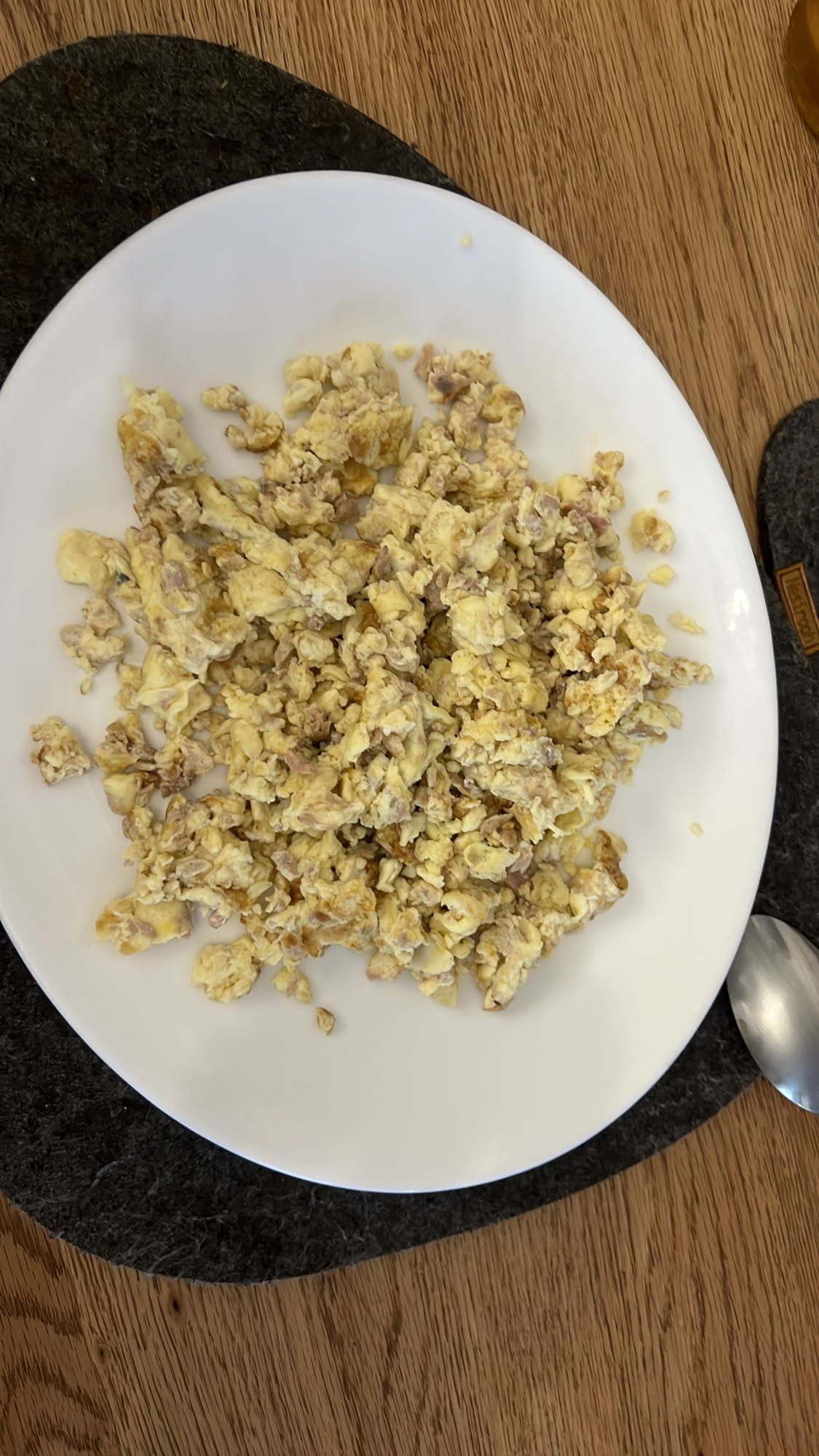 Yumurtalı karışık omlet