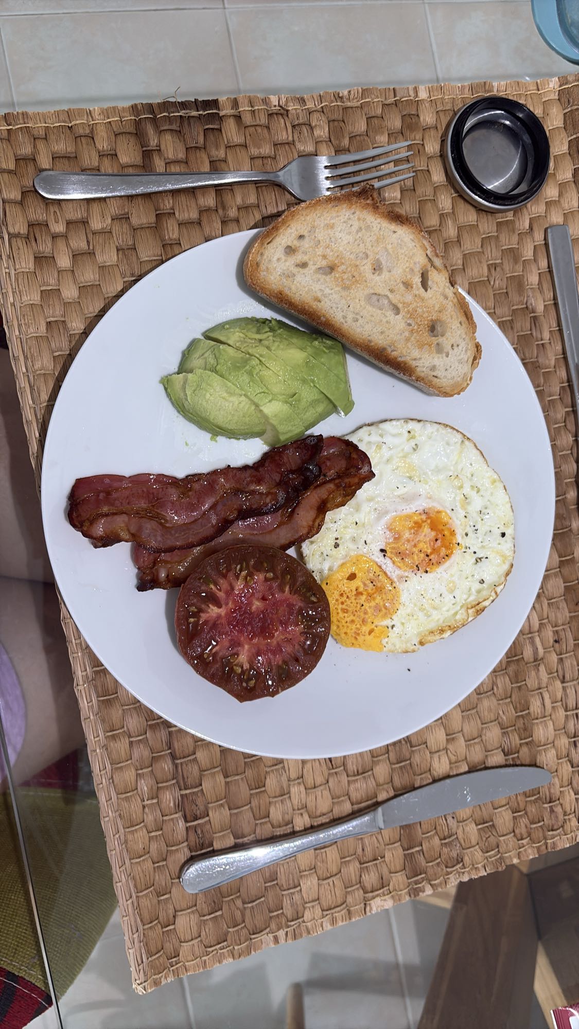 Egg, Bacon, Avocado Plate