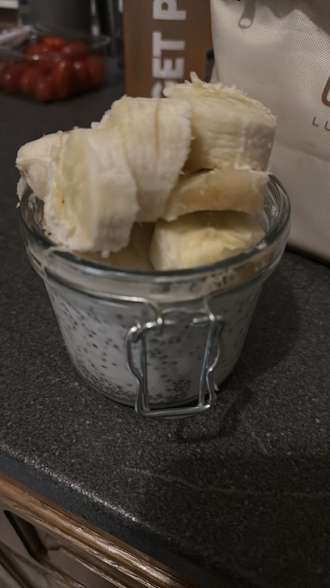 Chiapudding mit Banane