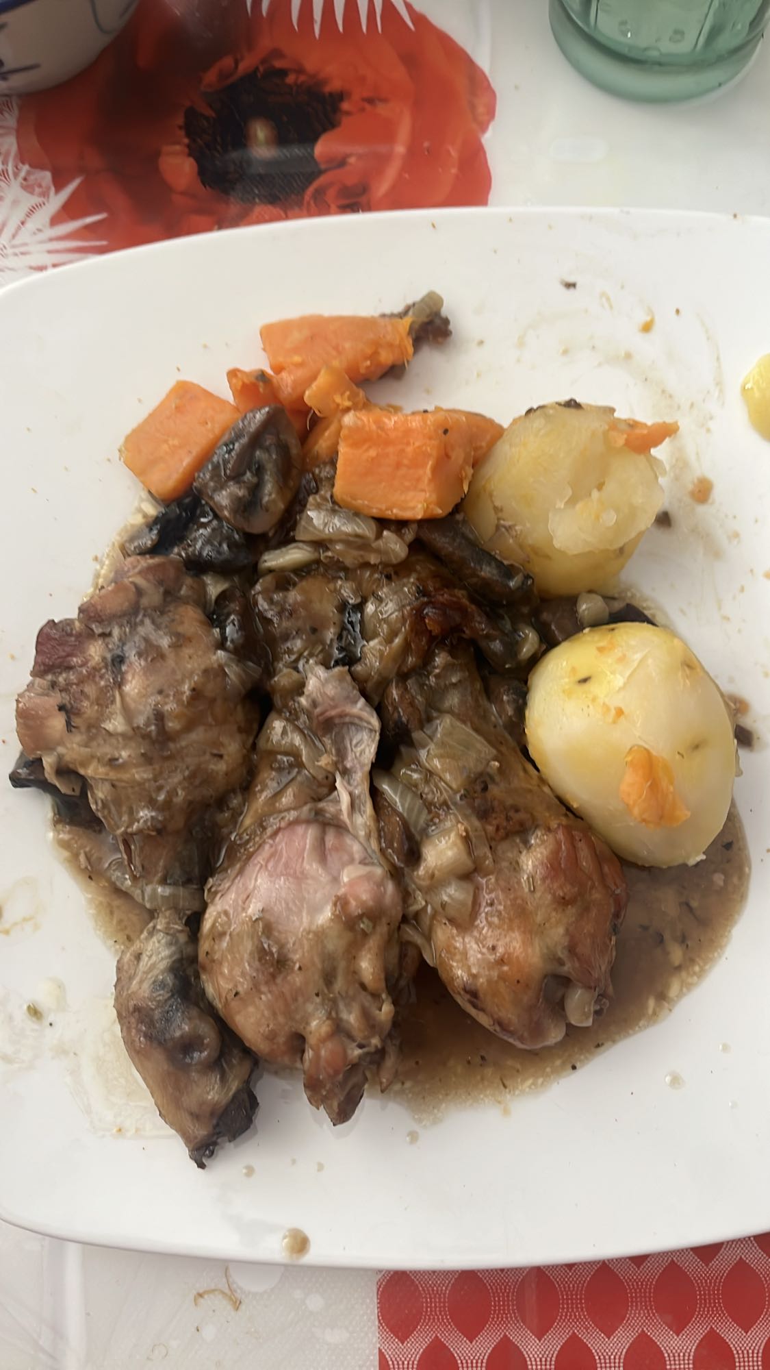 Poulet mijoté légumes