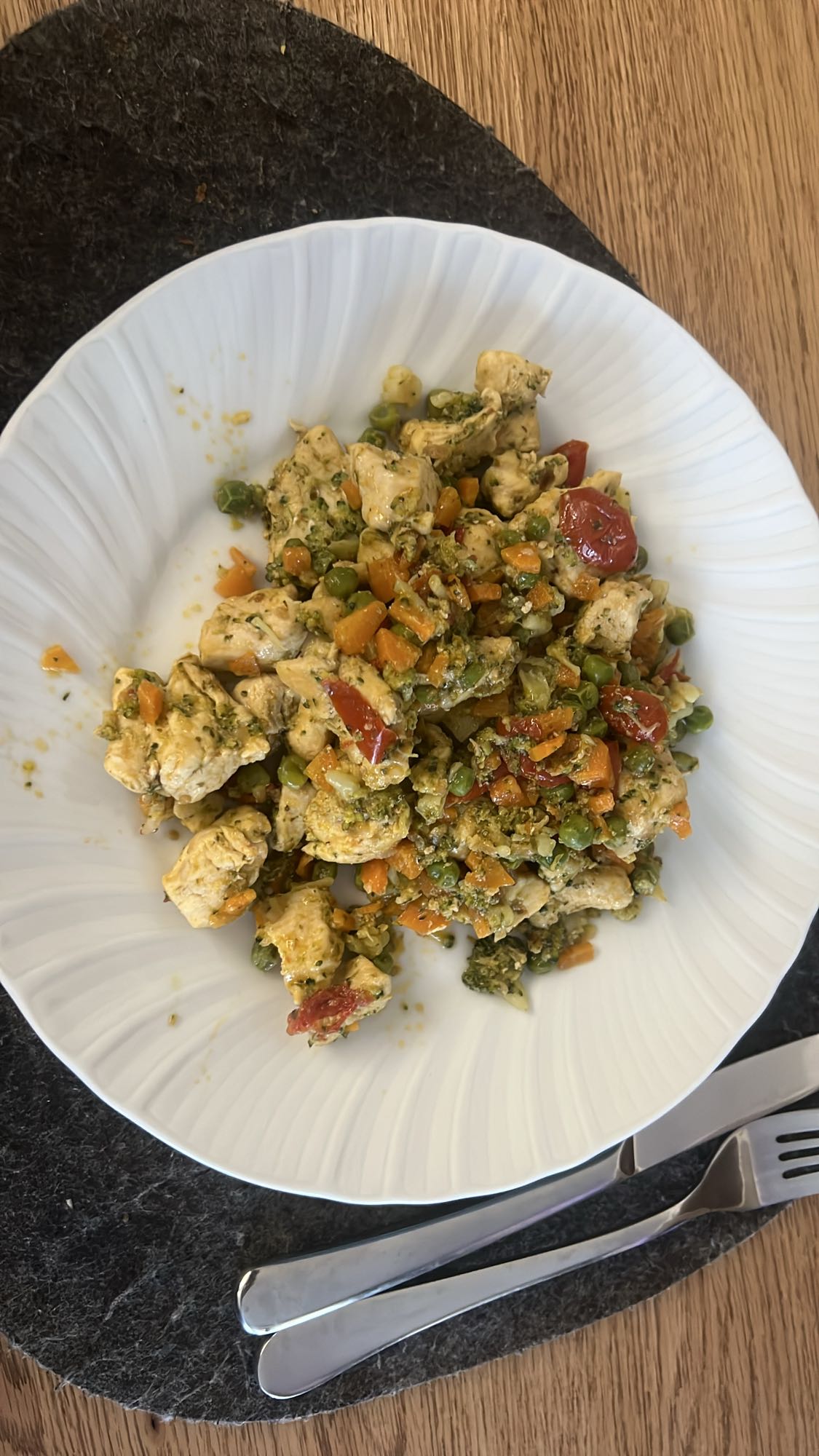 Tavuklu sebze karışımı