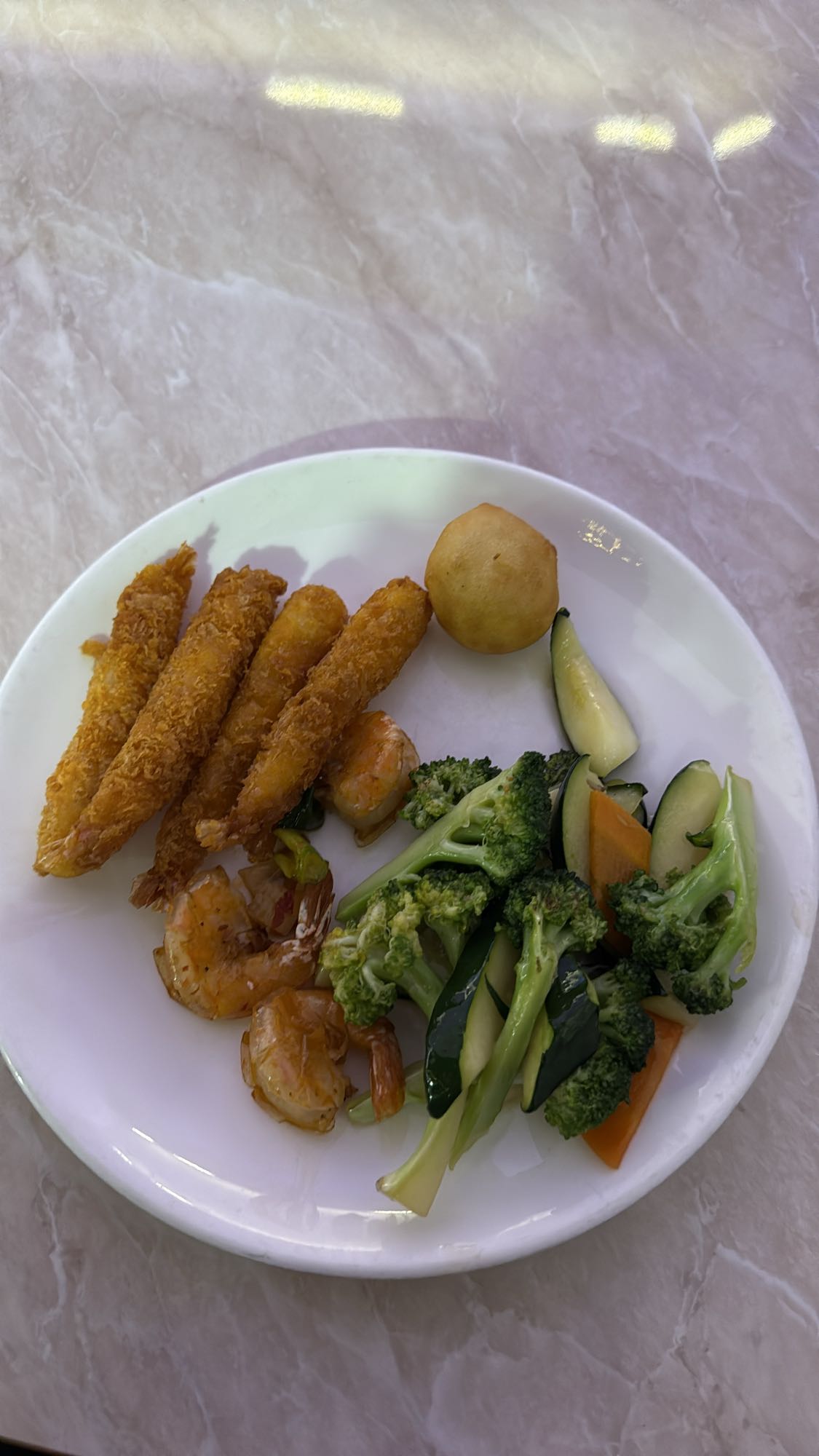 Creveți pane cu legume