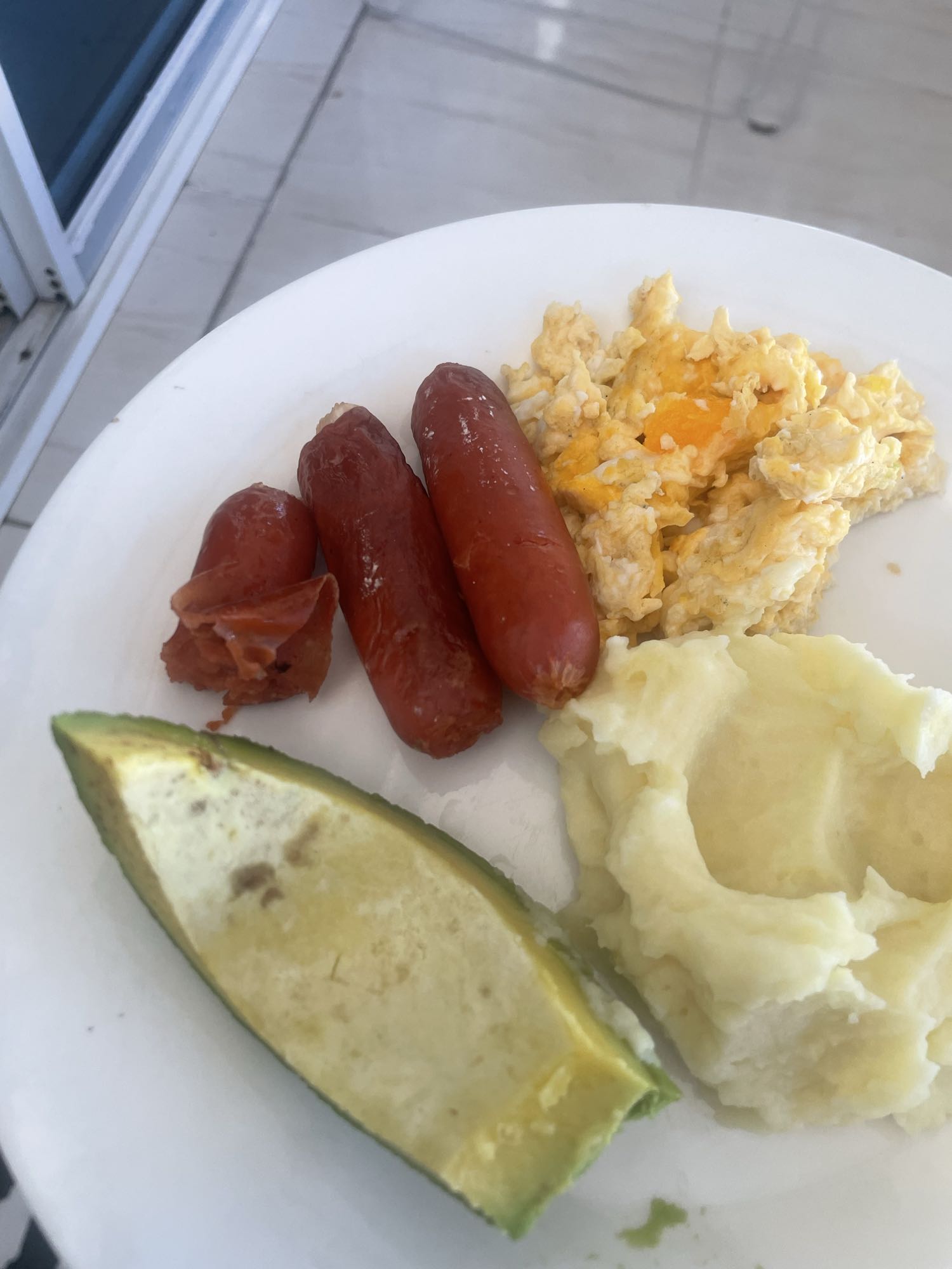 Desayuno mixto sencillo