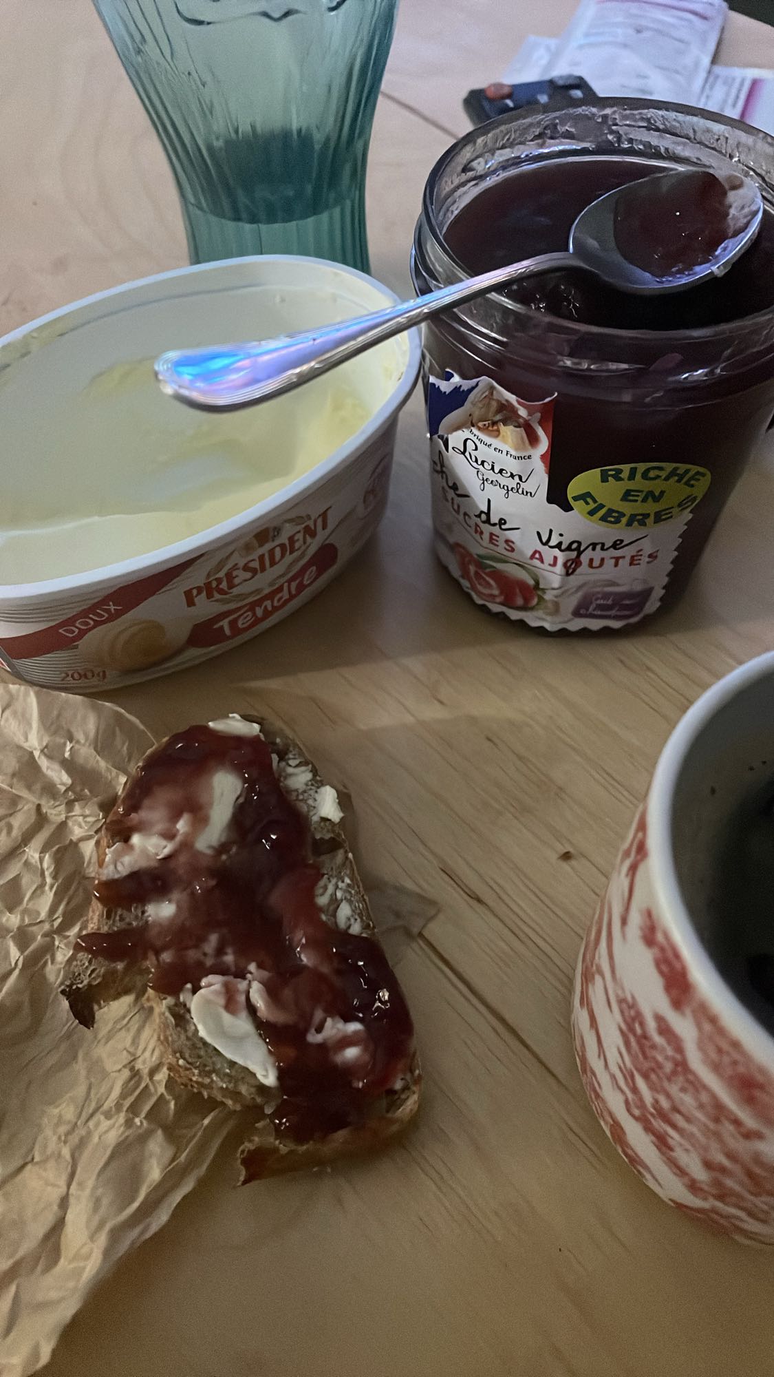 Tartine confiture beurre