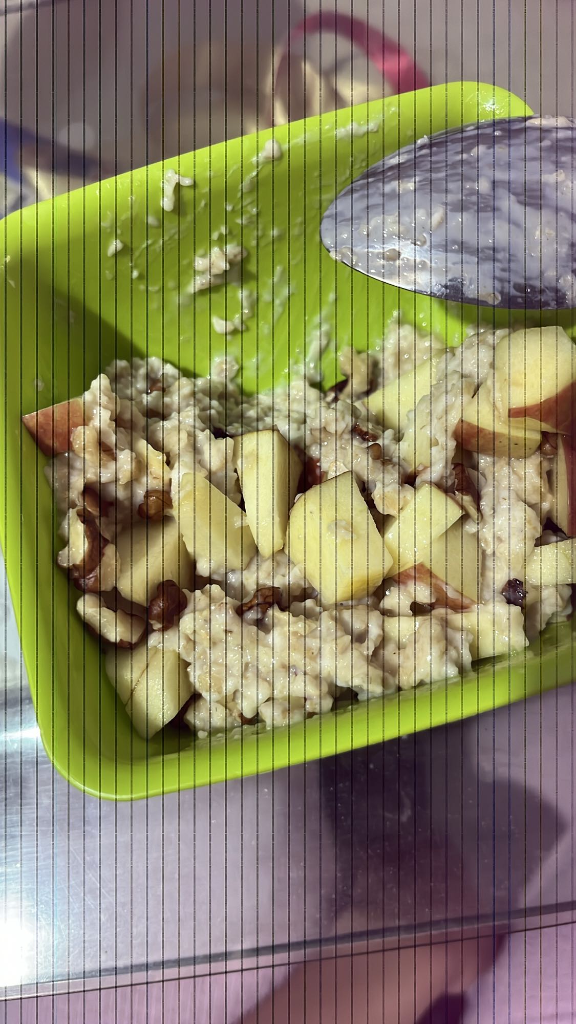 Elmalı yulaf lapası