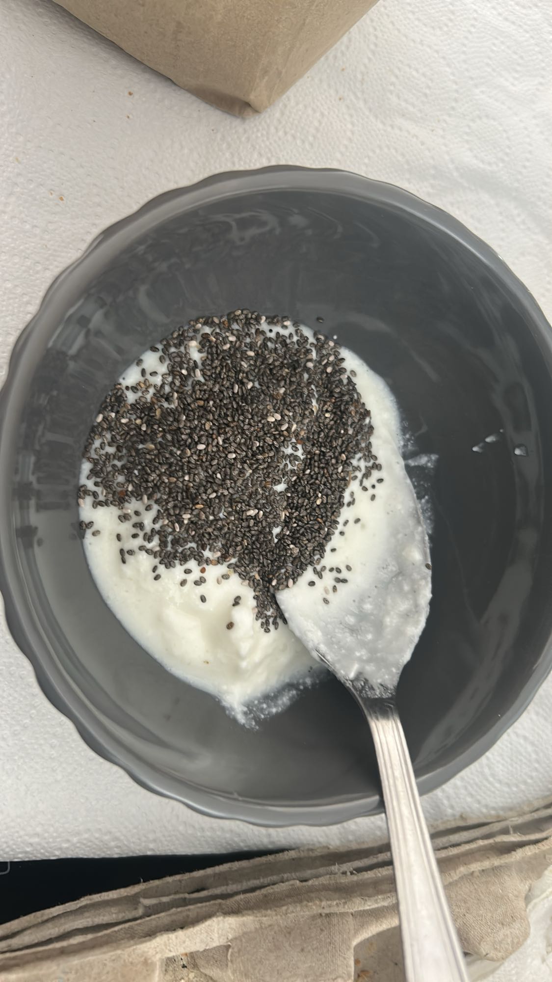 Yaourt et graines de chia