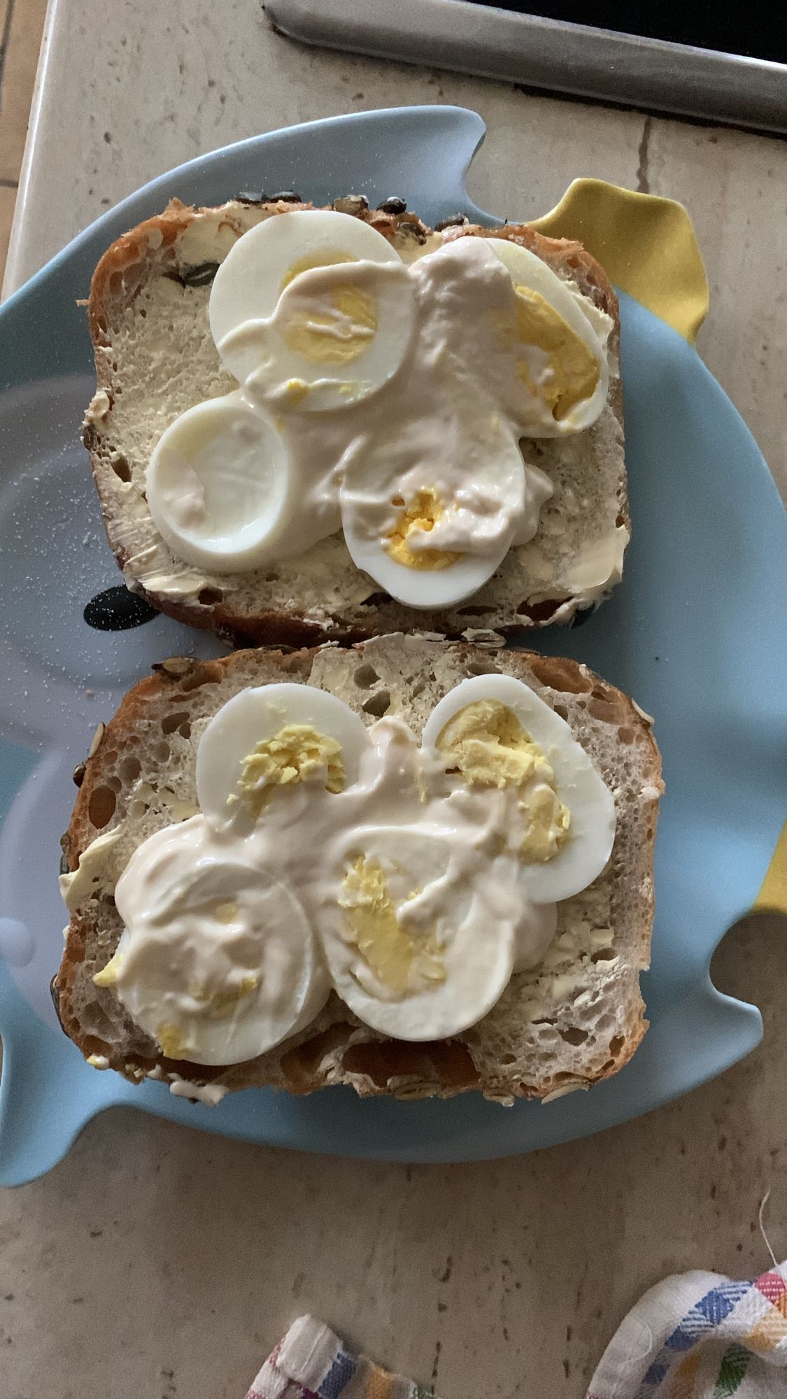 Kanapki z jajkiem i majonezem