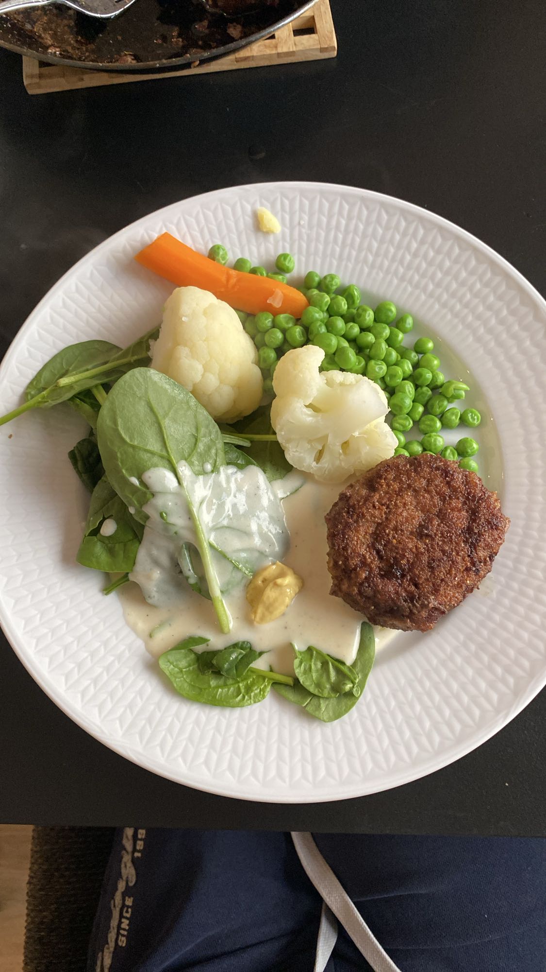 Grönsaksbiff med sås