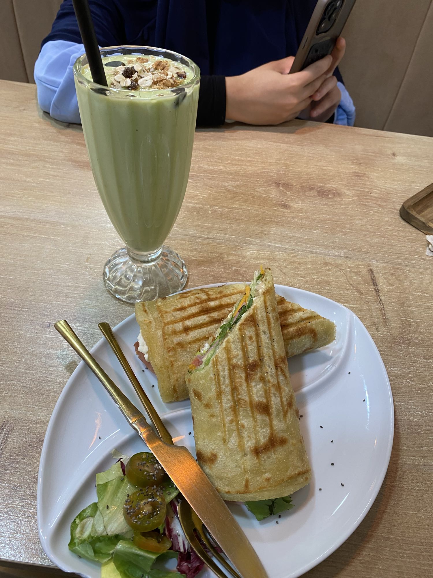 Wrap con batido verde