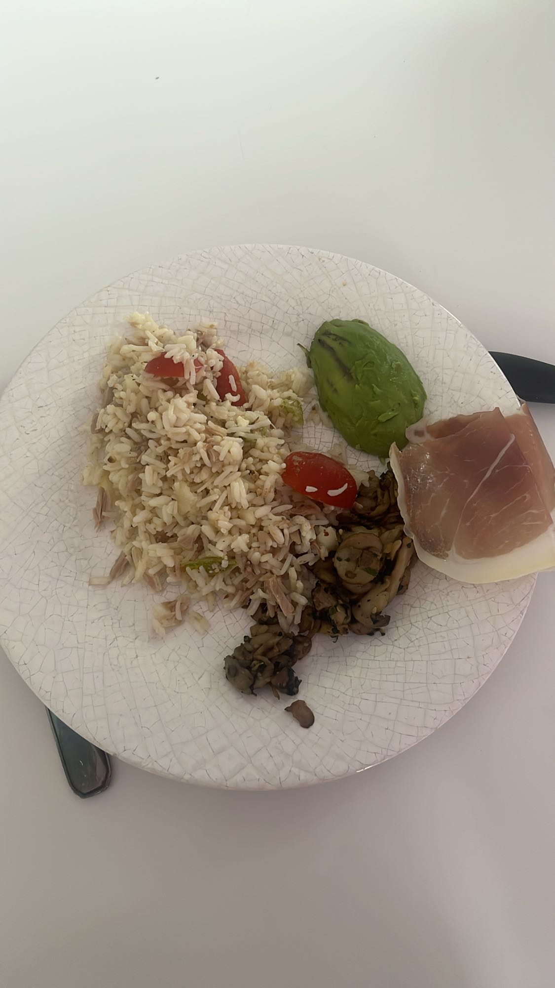 Riz, avocat et jambon