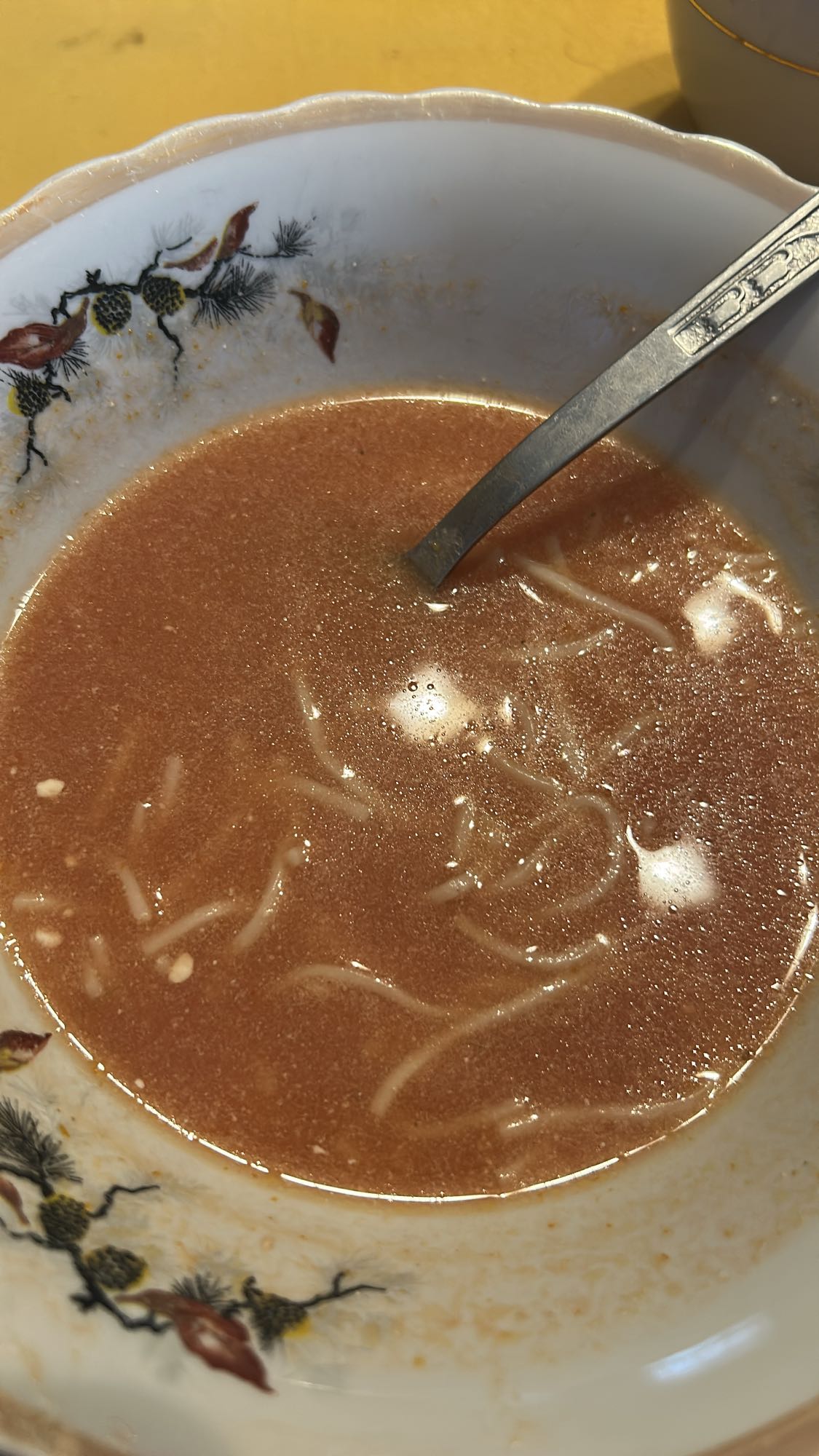 zupa pomidorowa z makaronem