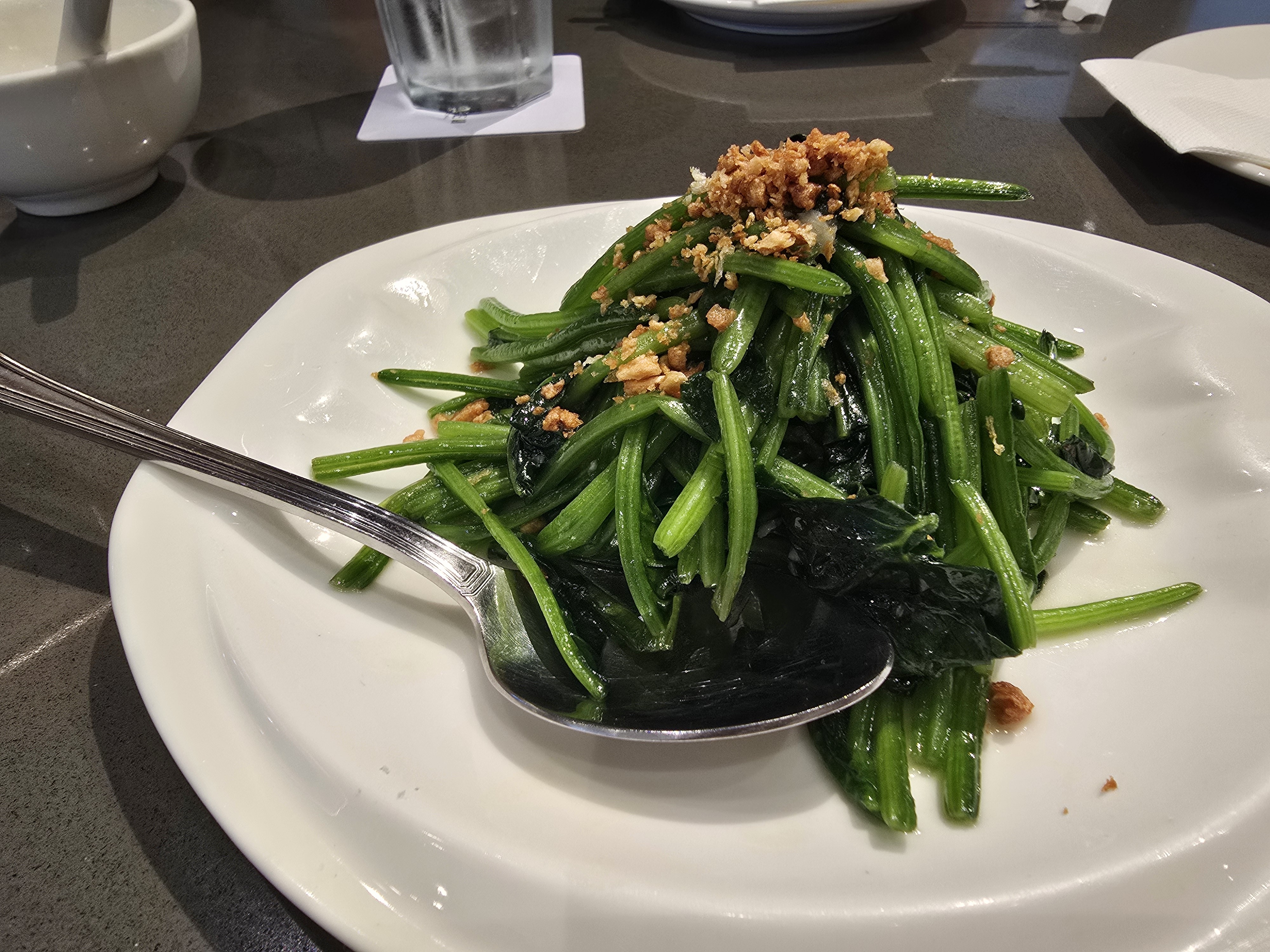Garlic Stir-Fried Spinach
