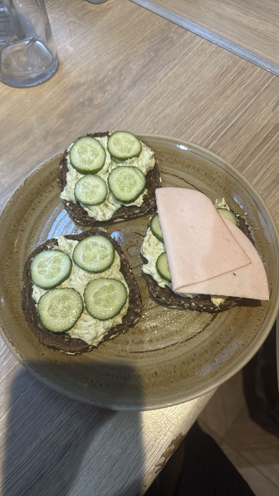 Tartines au concombre