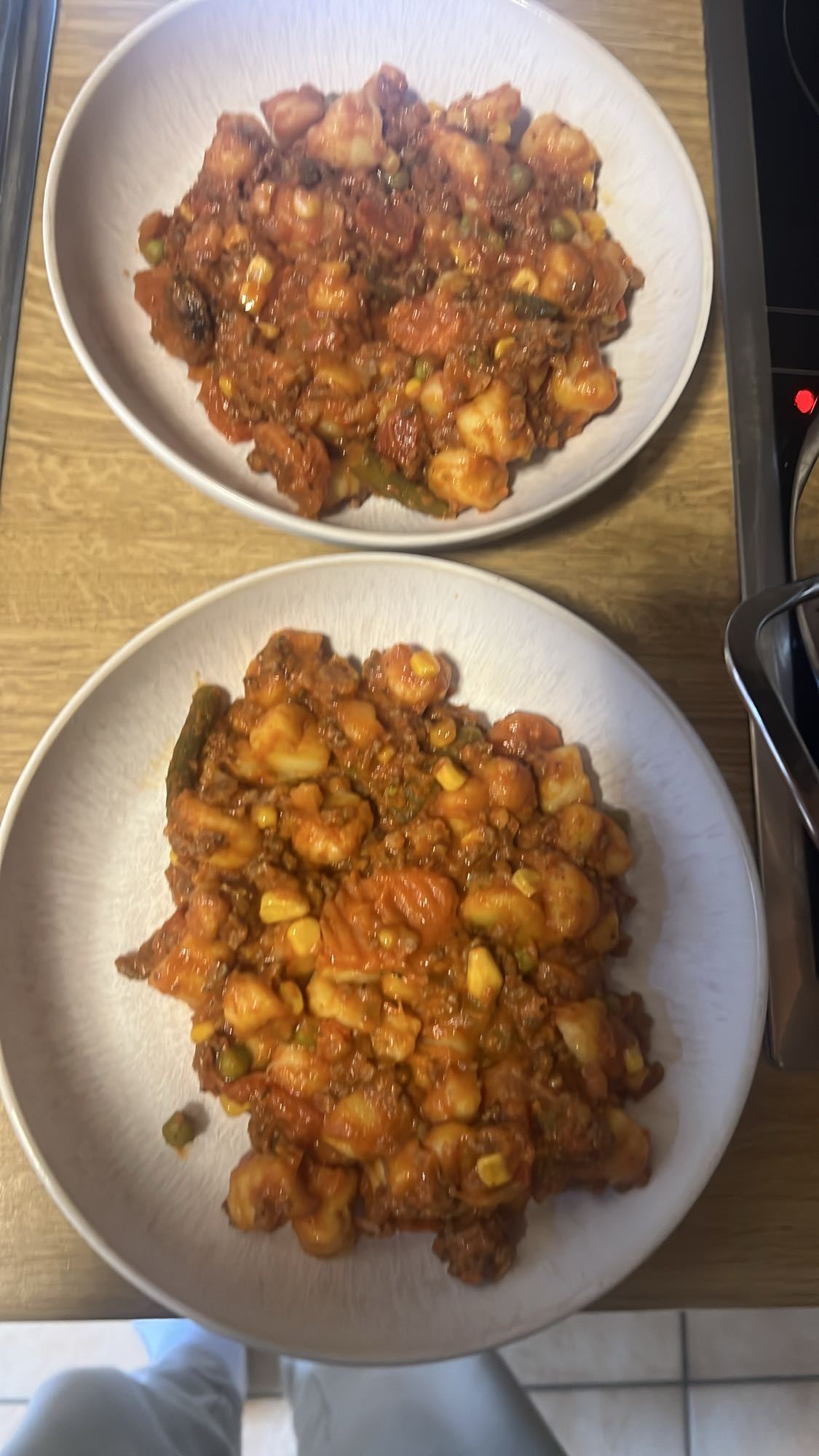 Gnocchi mit Gemüse & Hack