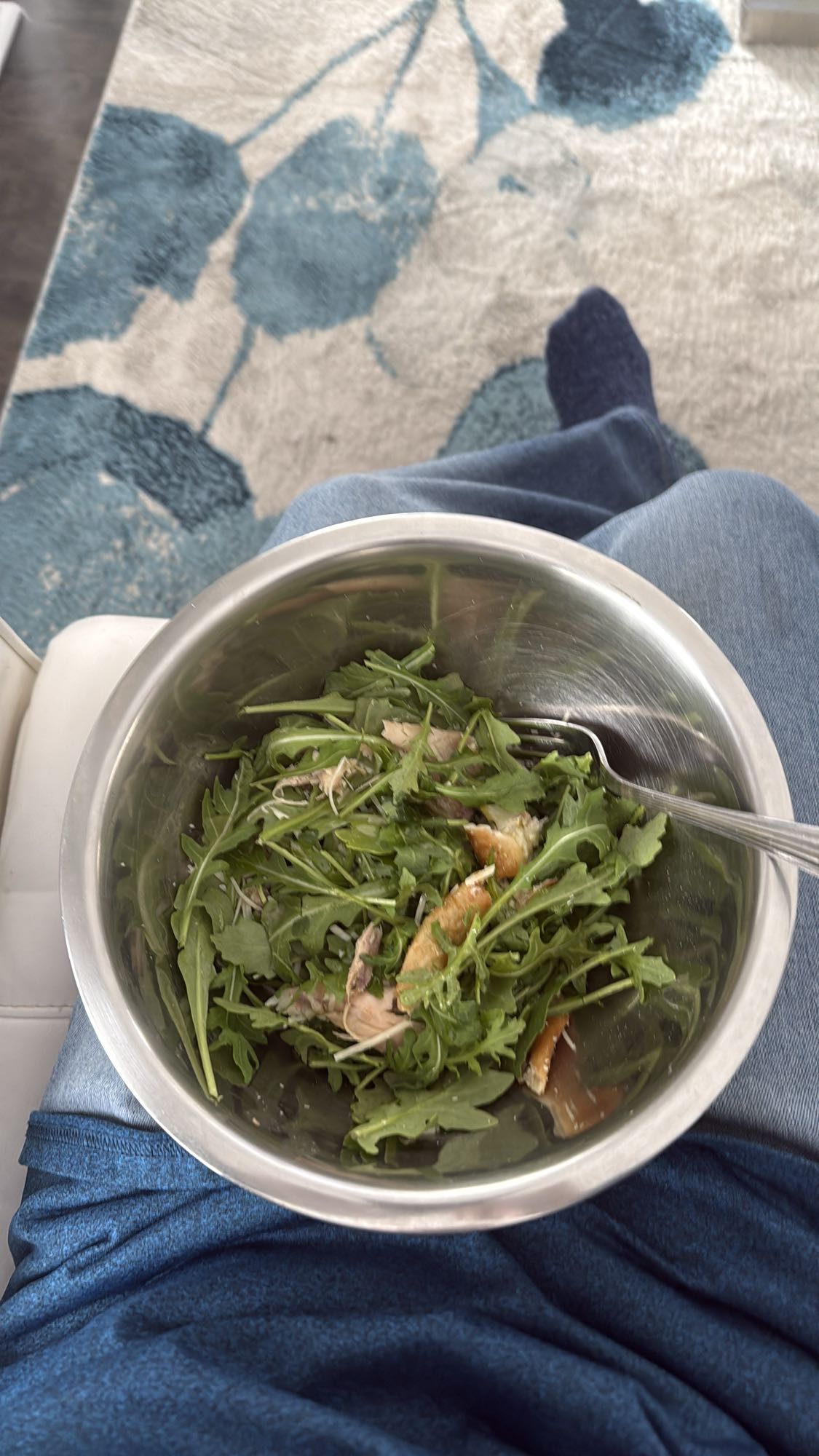 Salade de roquette et poulet