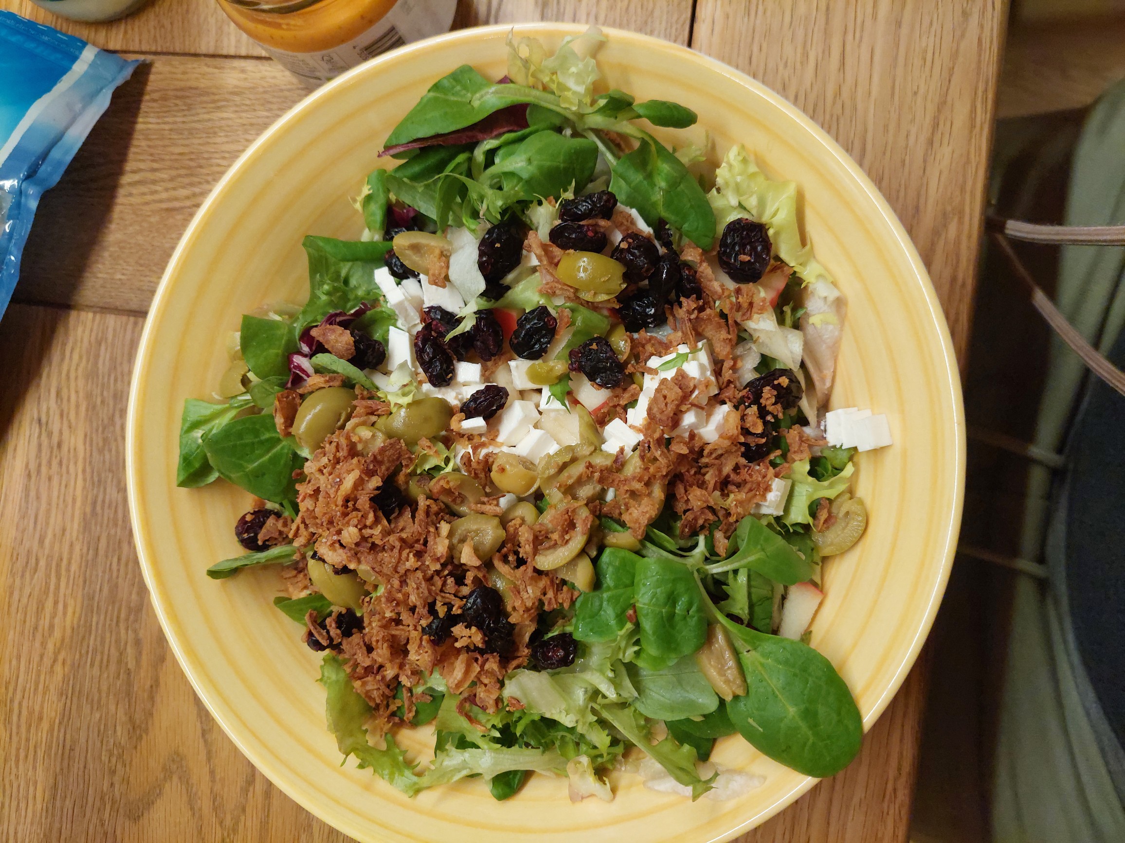 Gemischter Salat mit Feta