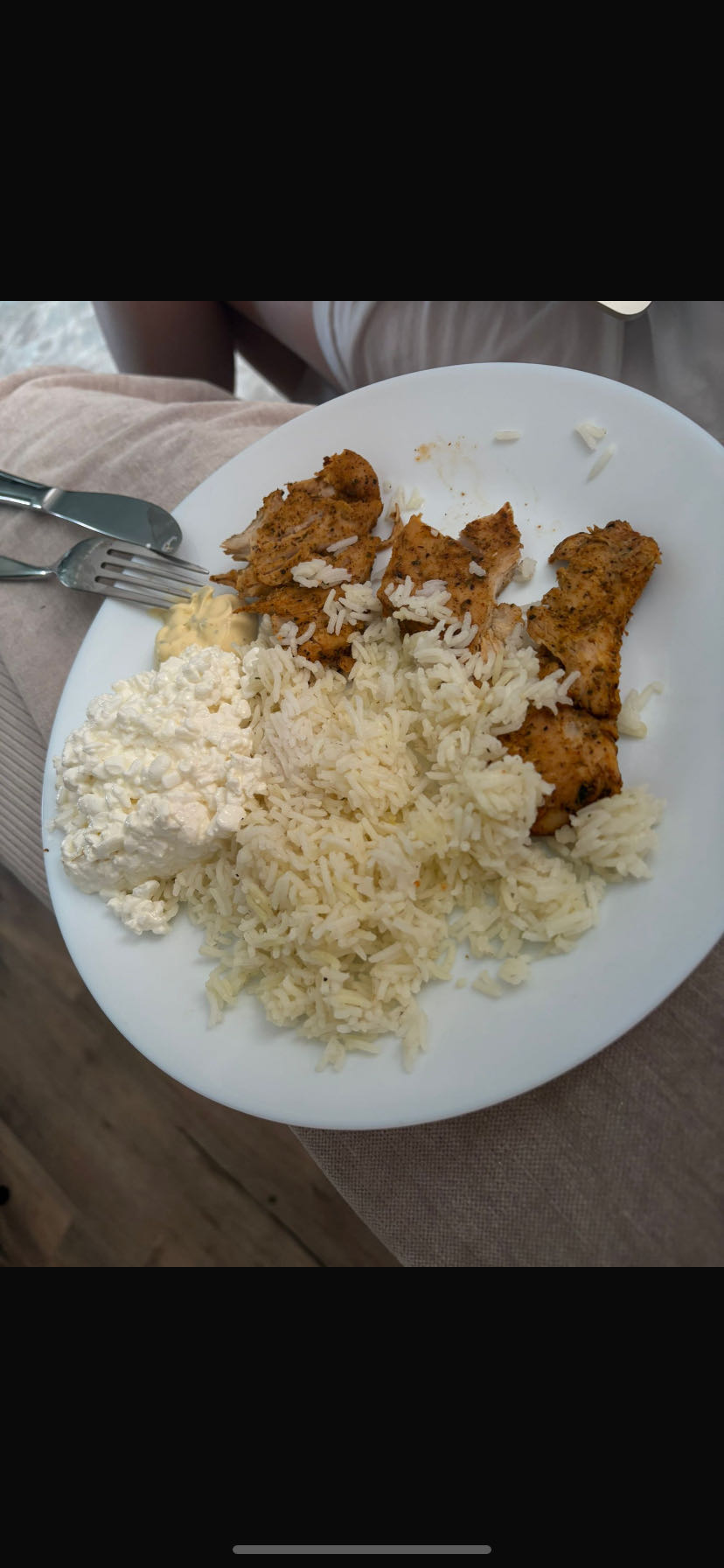 Kyckling med ris och keso