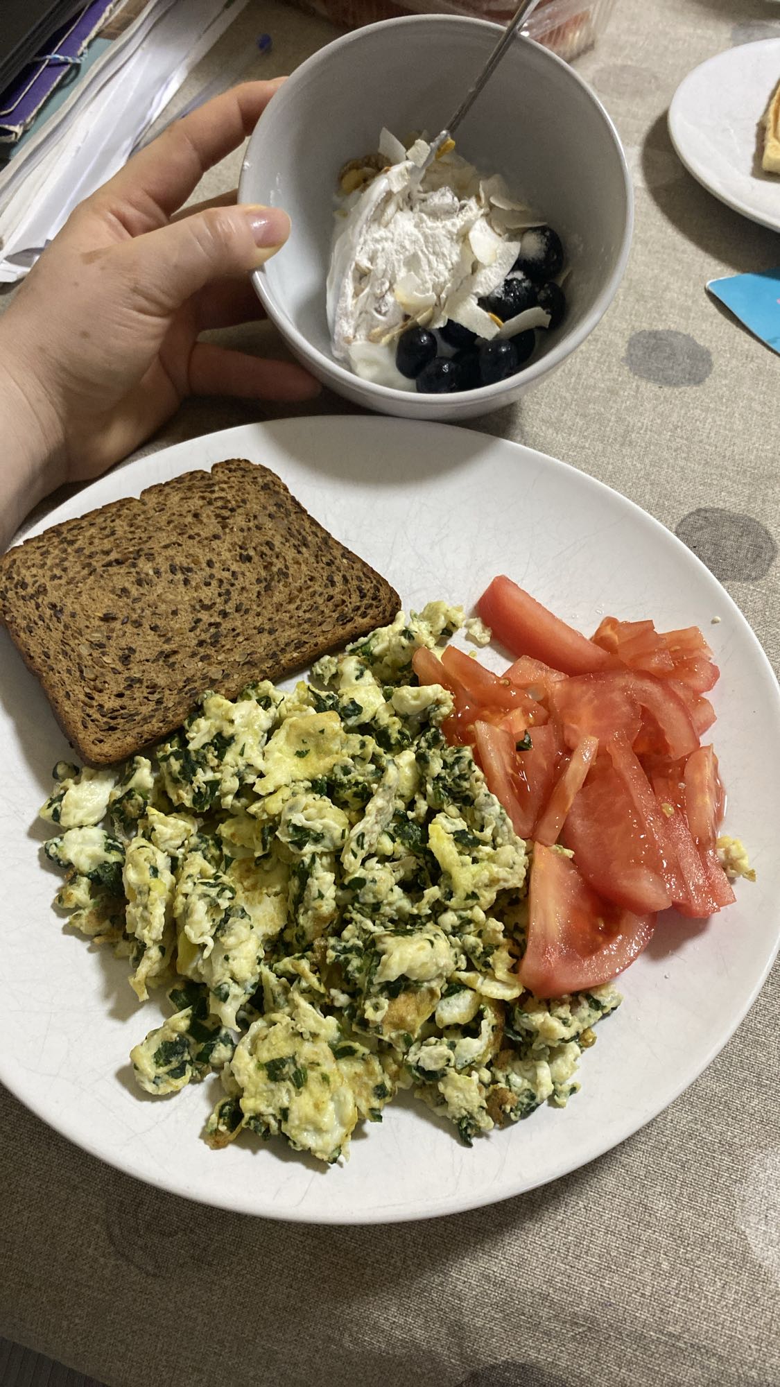 Desayuno saludable mixto