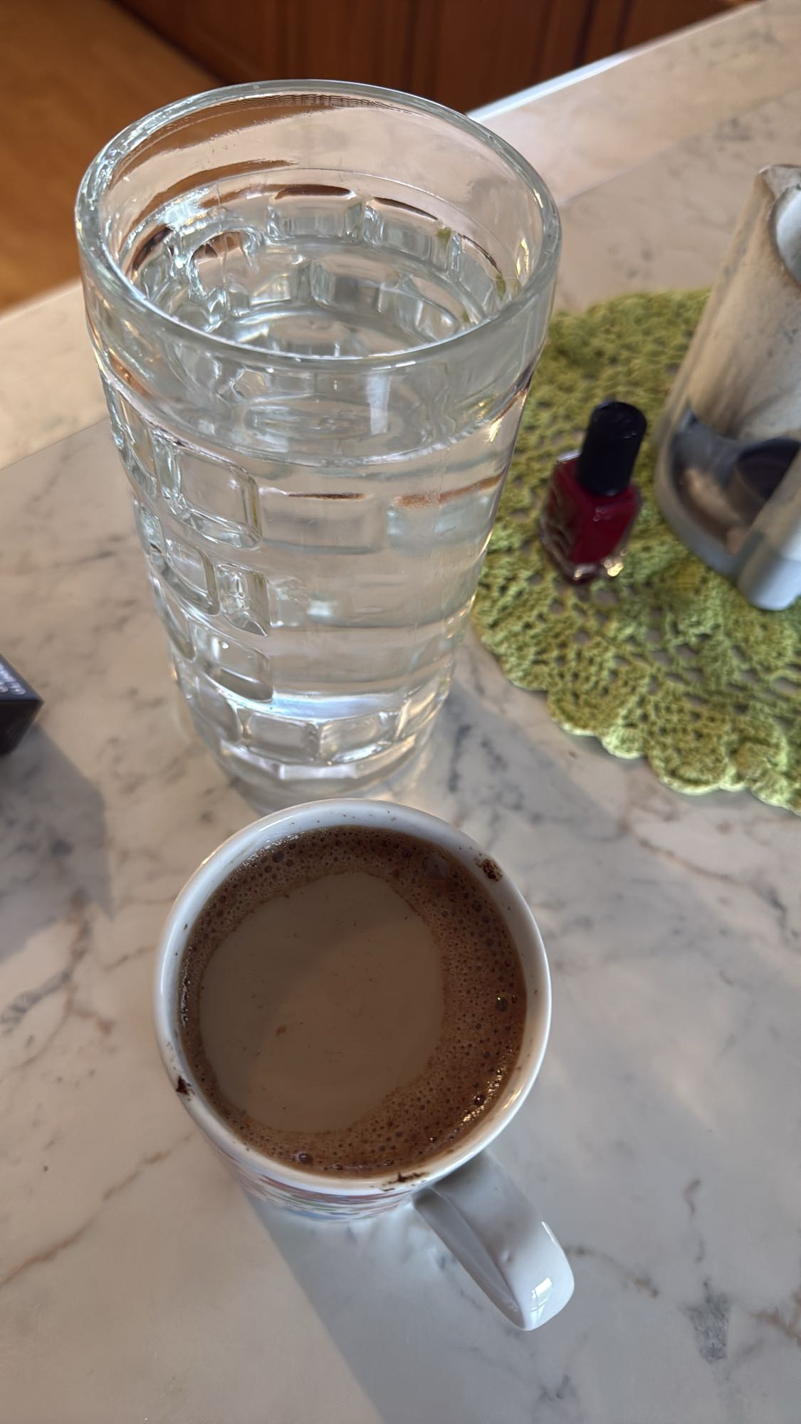 Hot chocolate & water