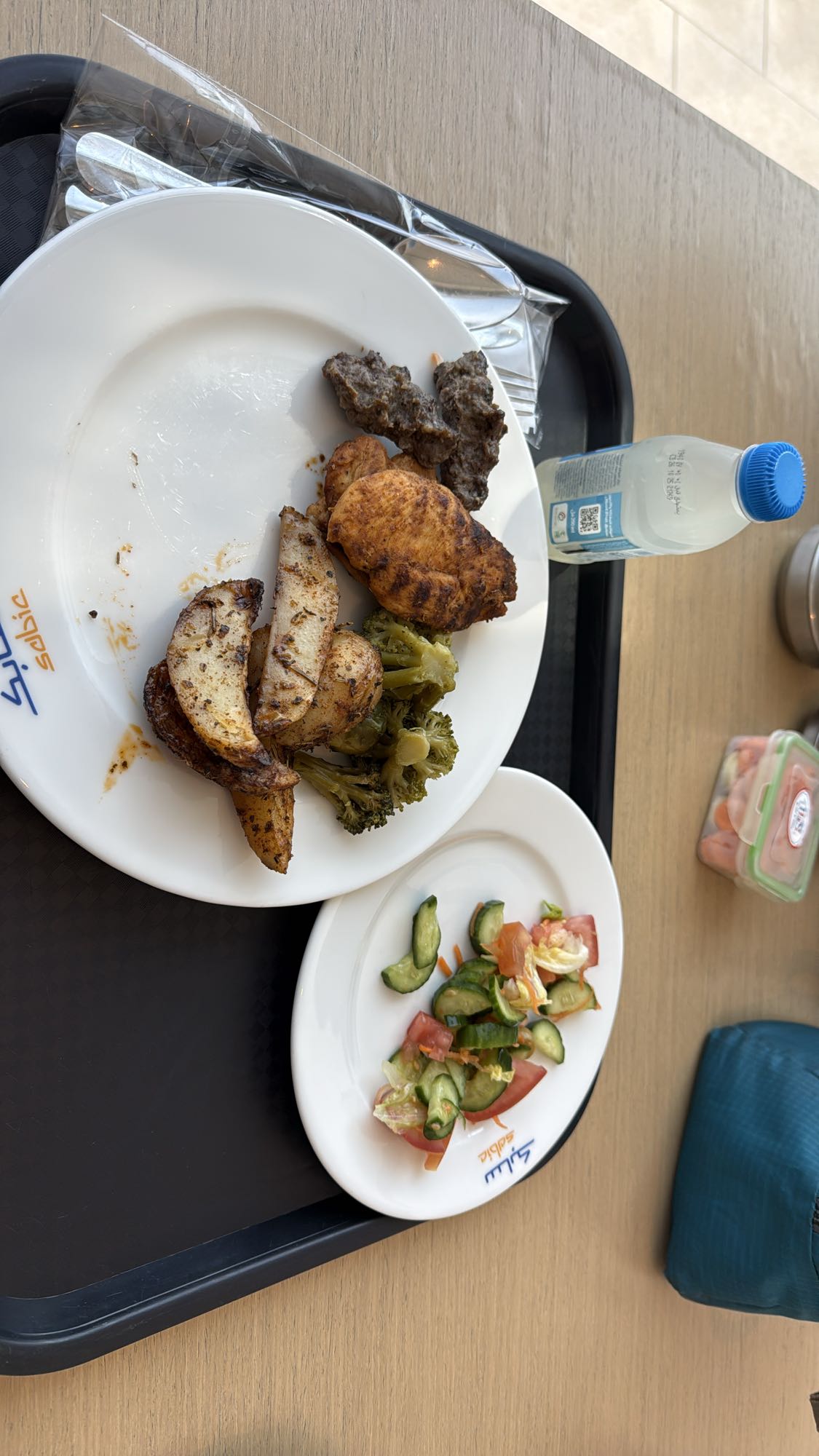 Grilled chicken with salad