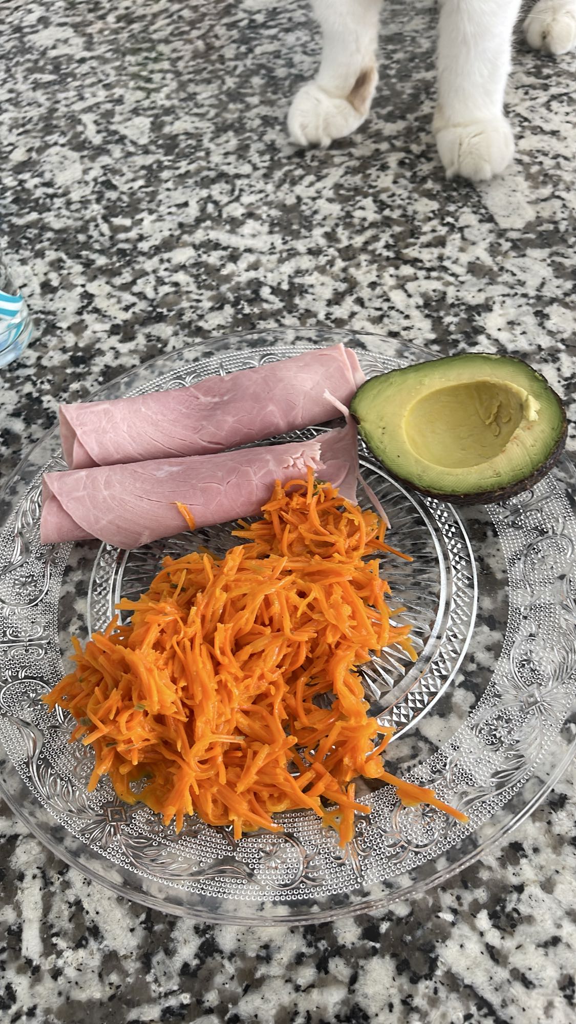 Assiette jambon avocat carotte