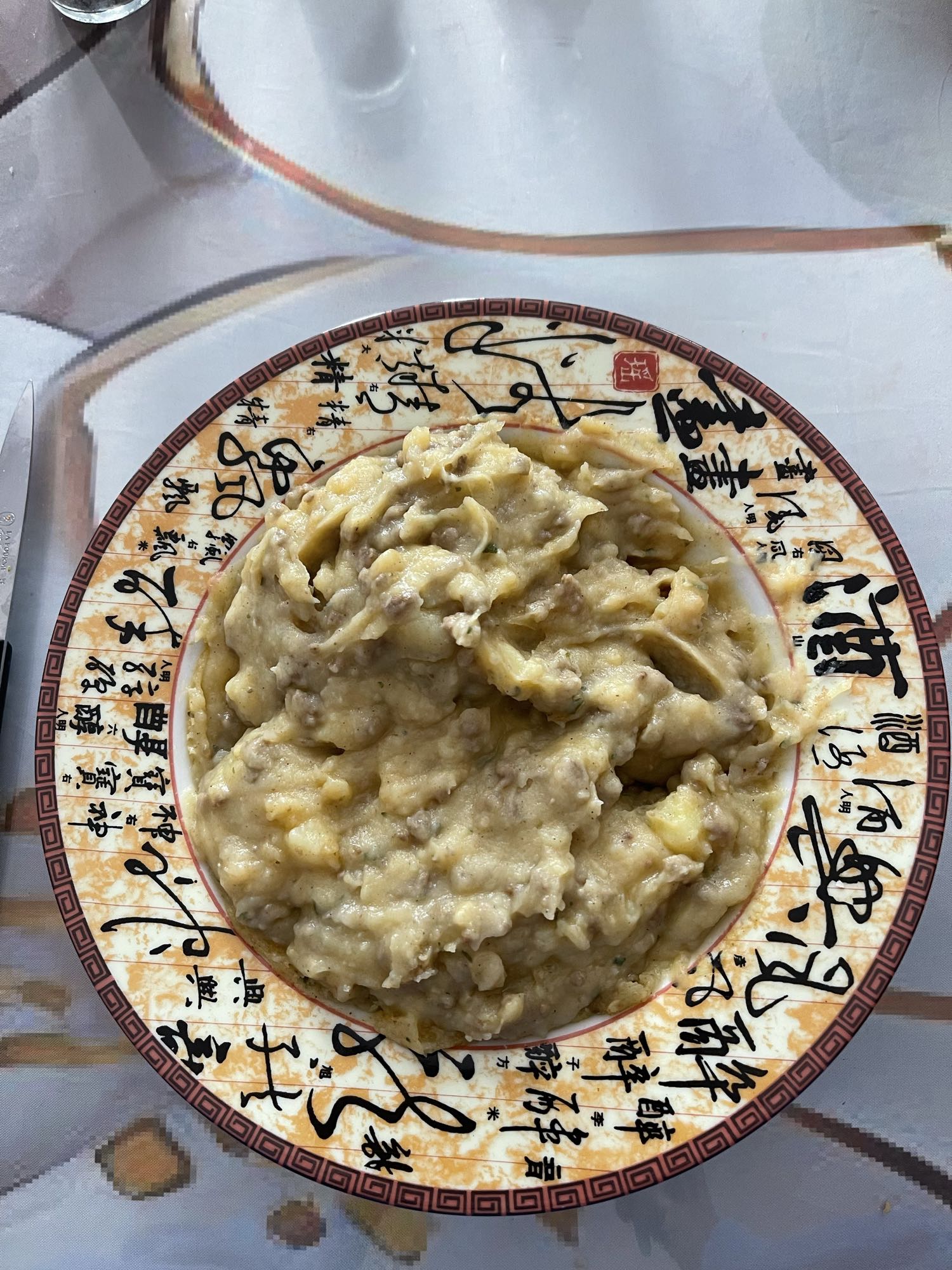 Purée viande et pommes