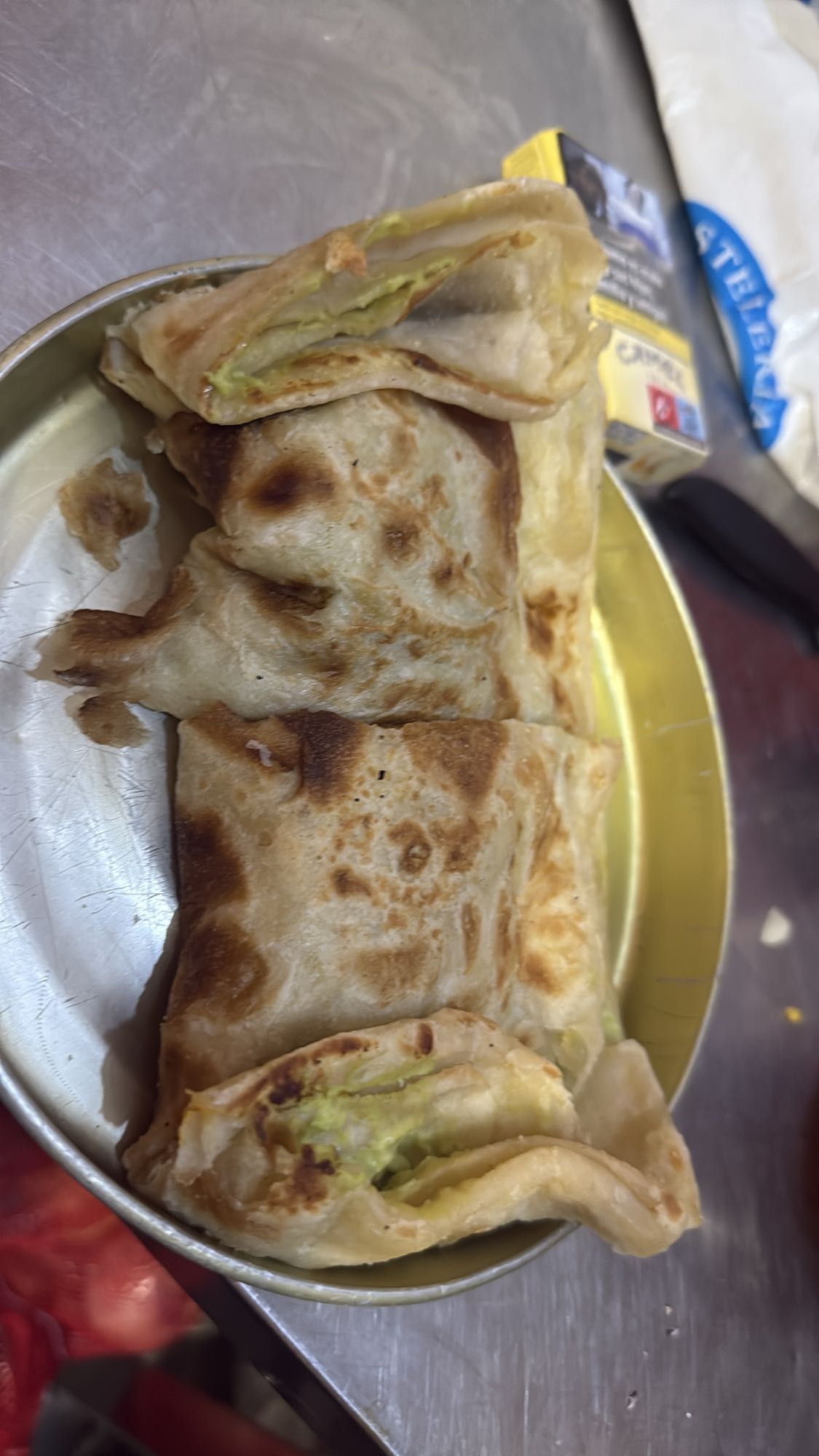 roti relleno con huevo