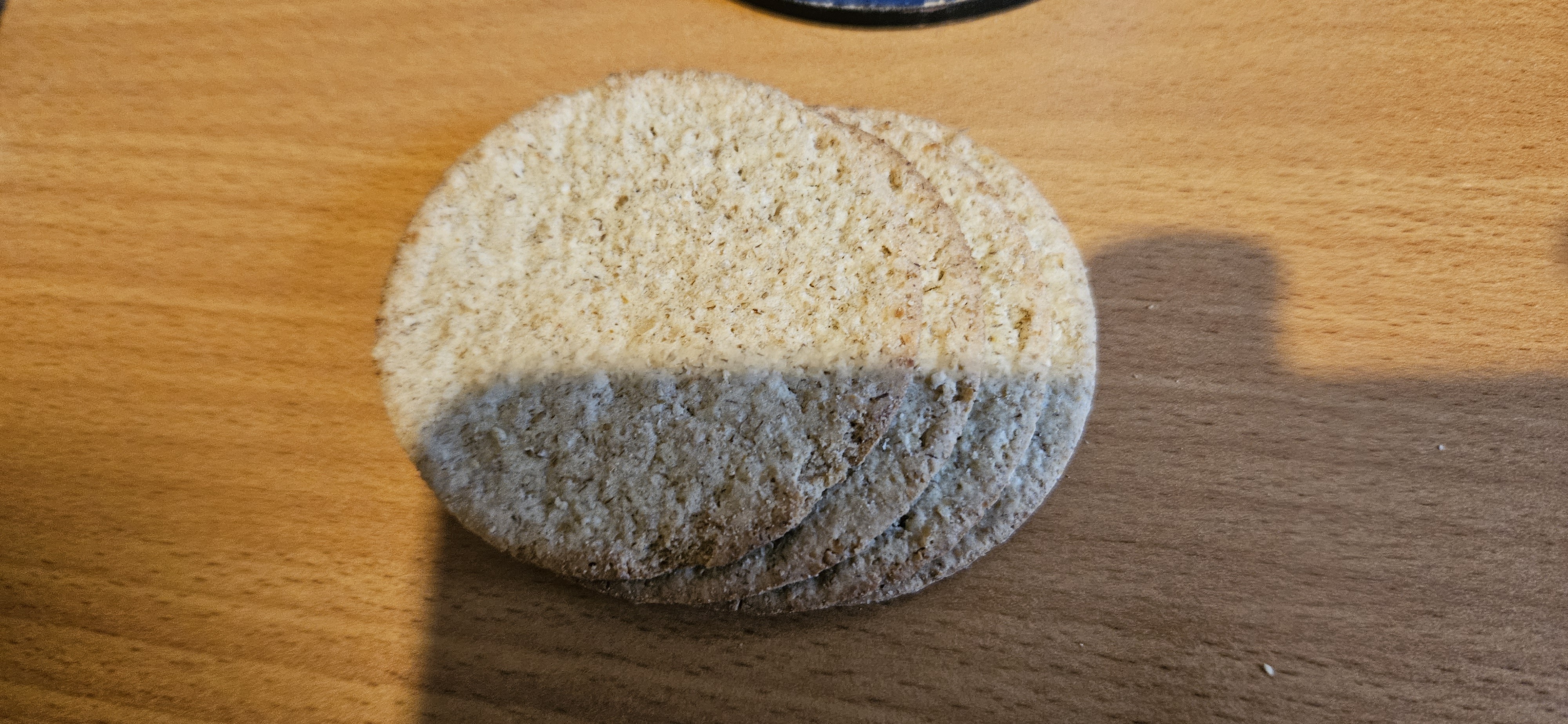 Whole grain crackers