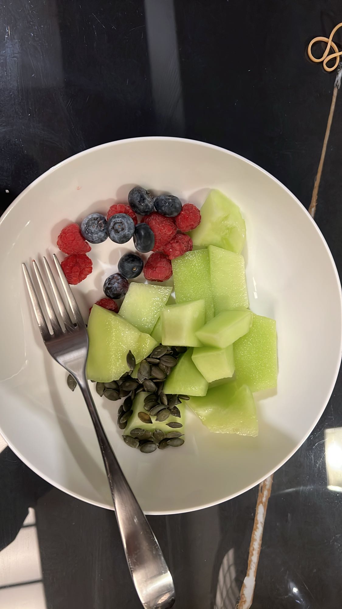 Φρουτοσαλάτα με σπόρους