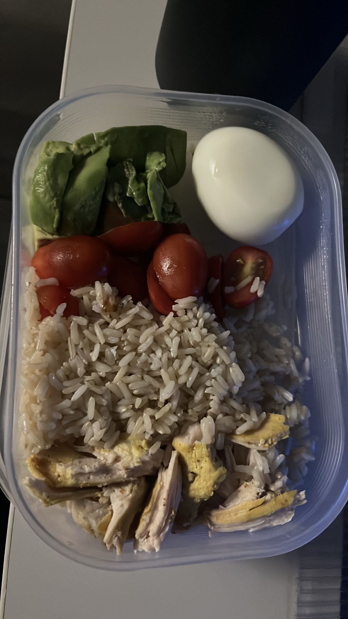 Pollo, arroz y vegetales