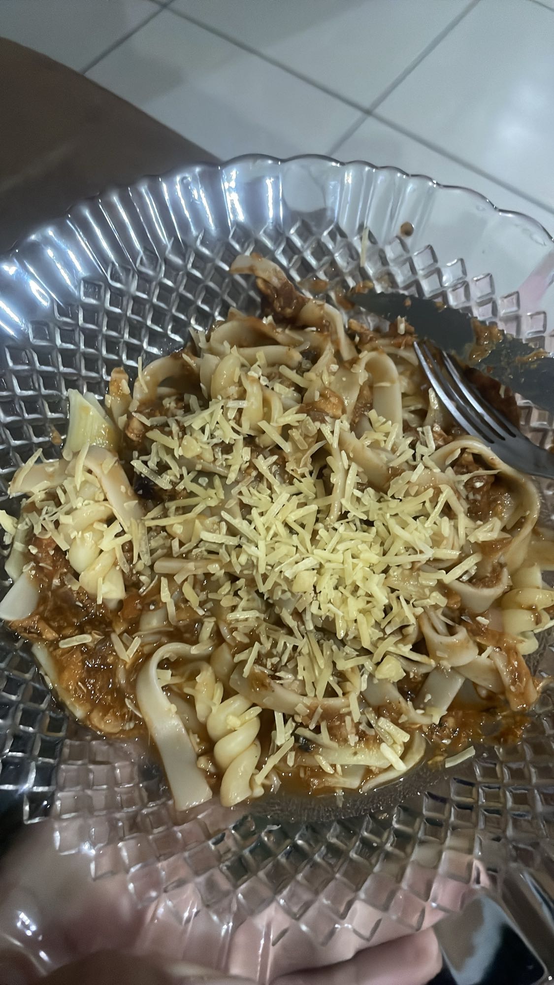 Macarrão com queijo e molho