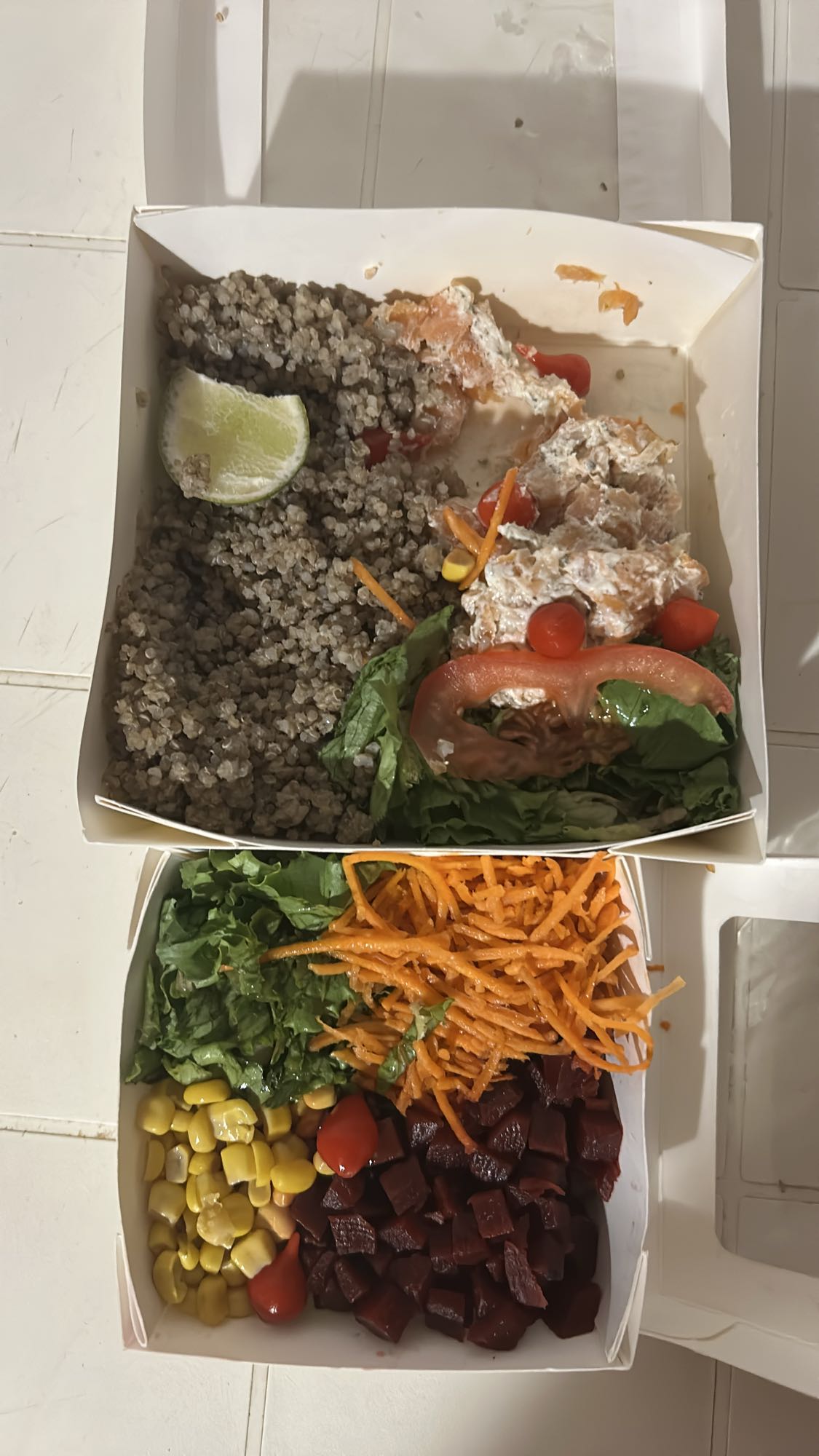 Salade quinoa saumon