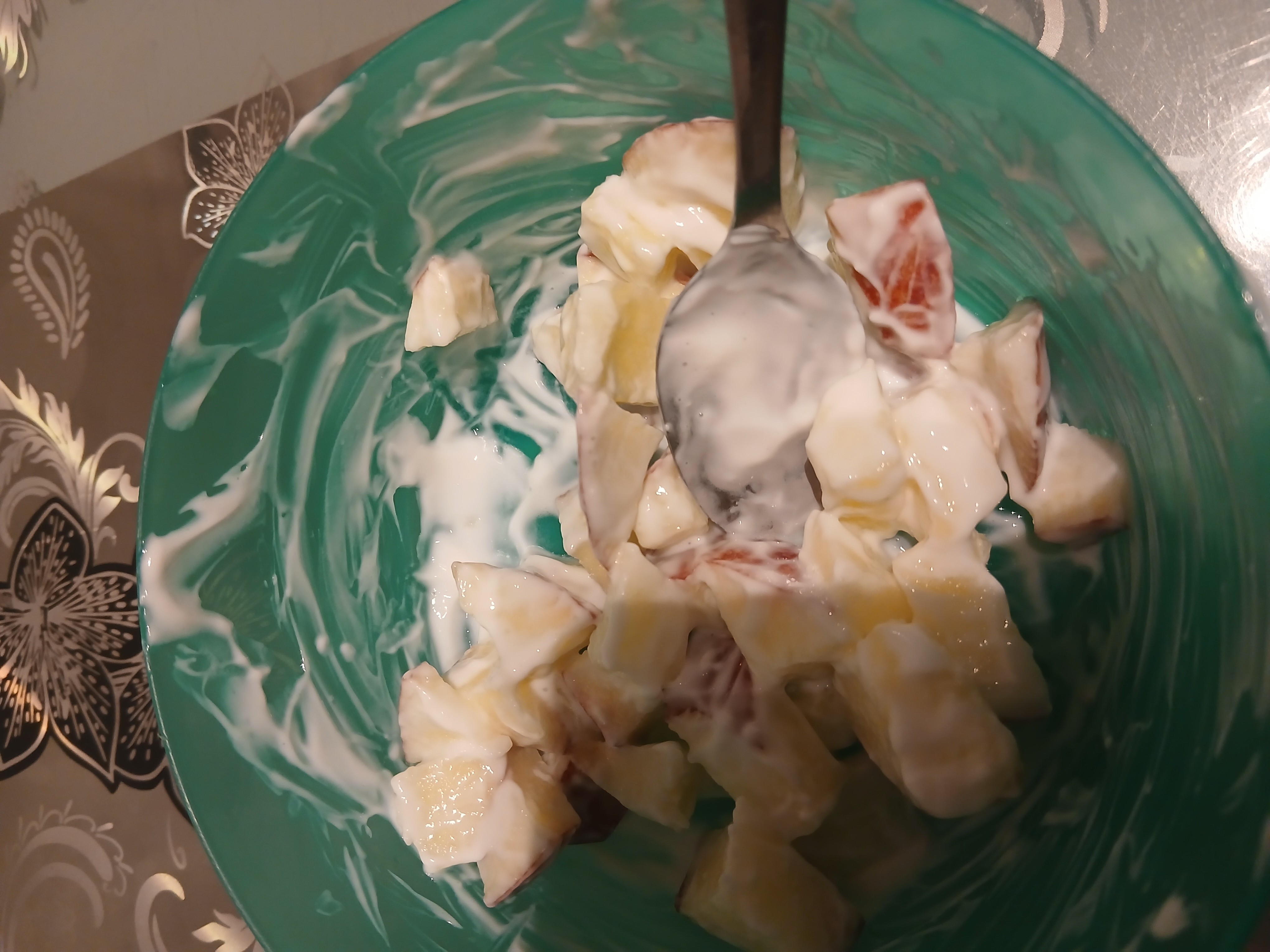 Fruchtsalat mit Joghurt