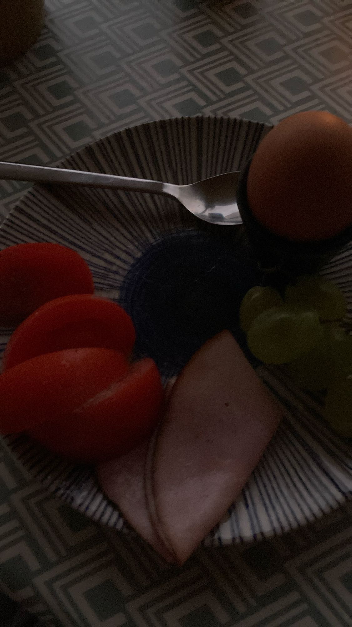 Frukosttallrik med ägg