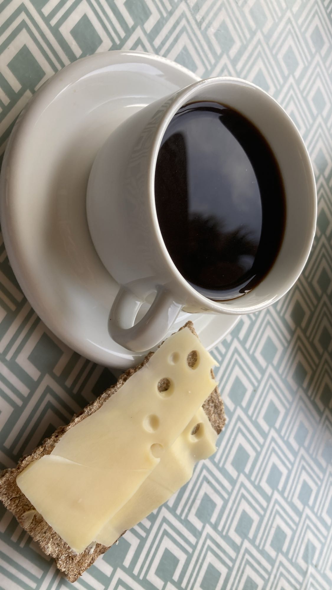 Kaffe och ostmacka