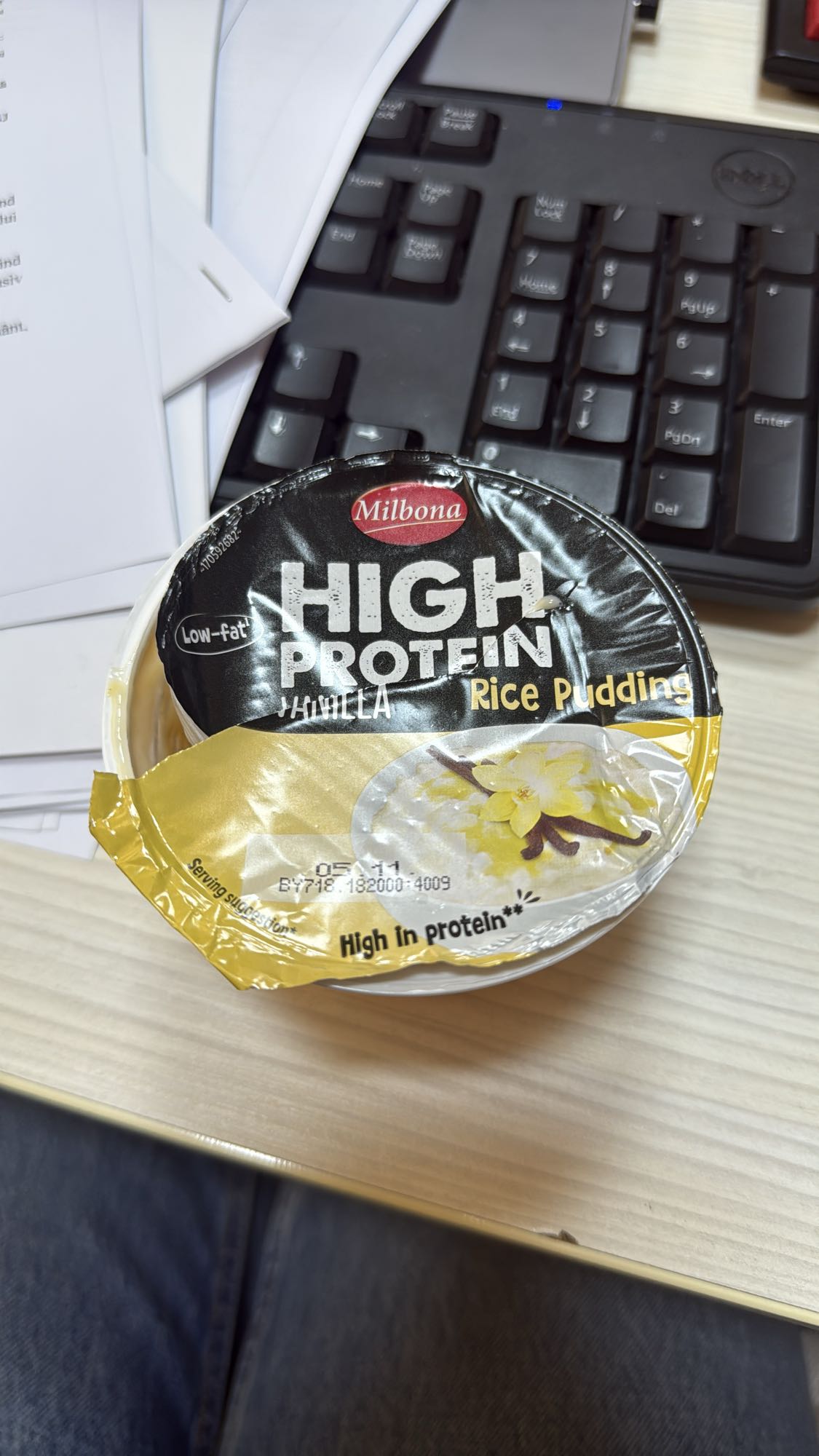 Budincă de orez proteică