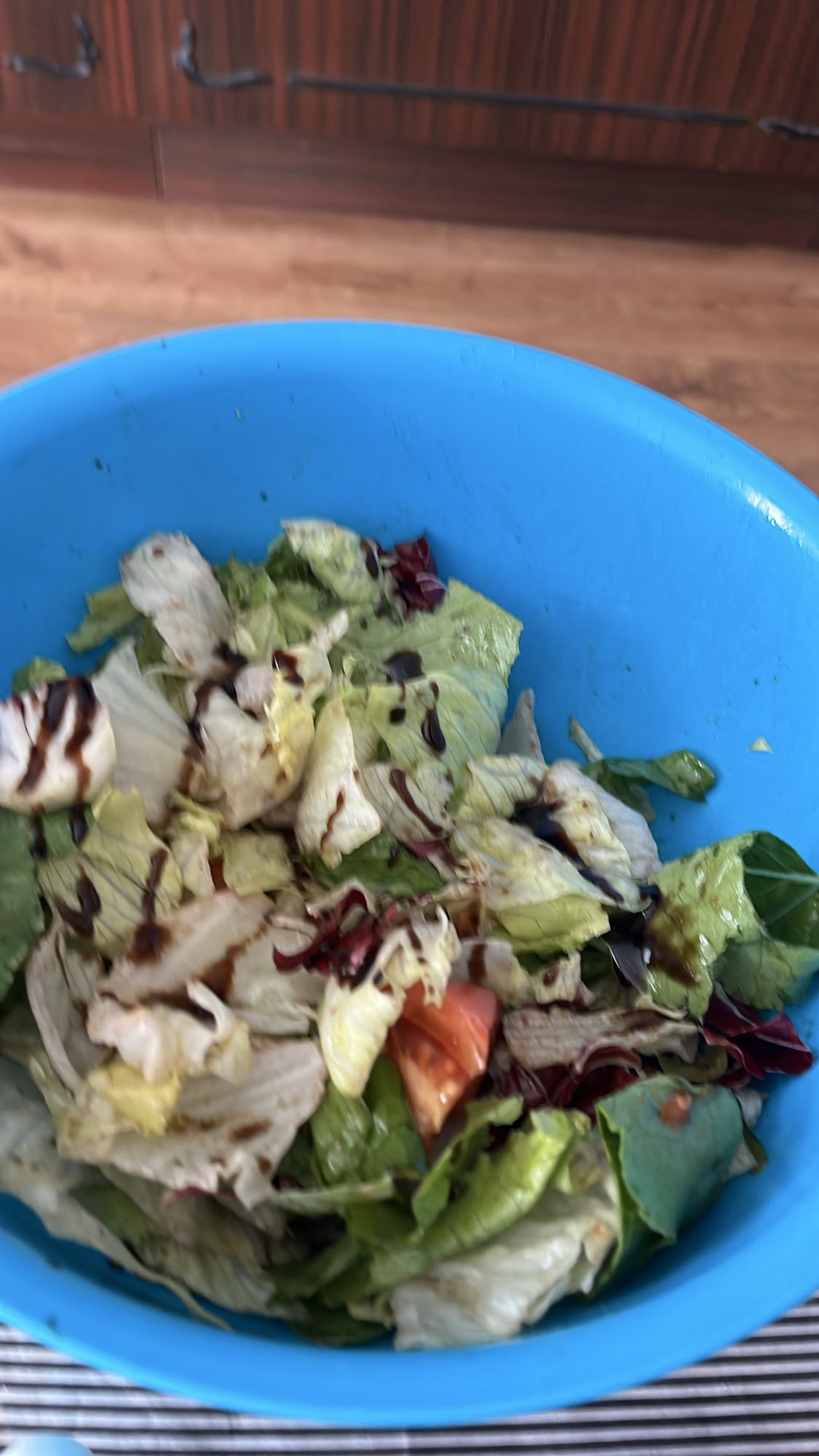 Зелена салата с балсамико