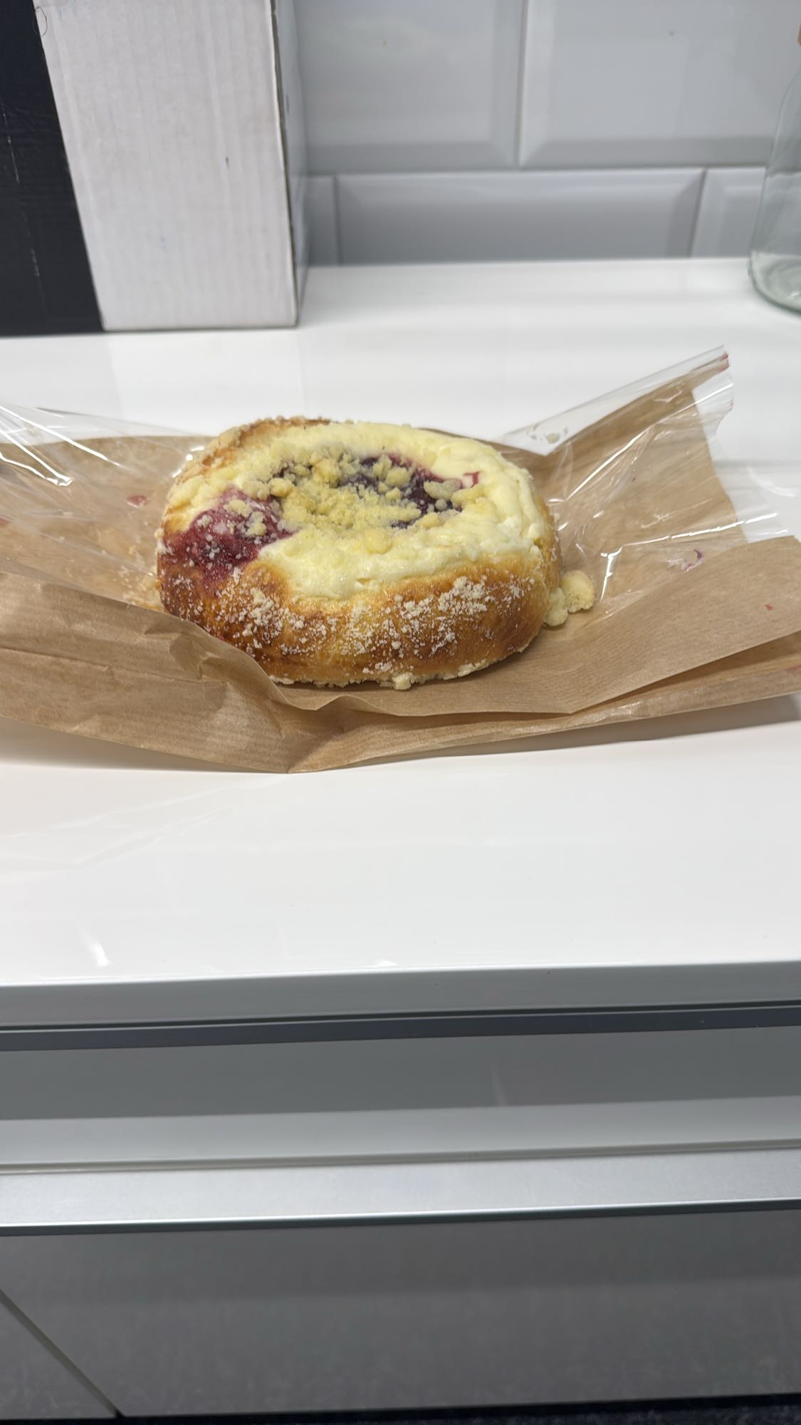 drożdżówka z serem i owocami