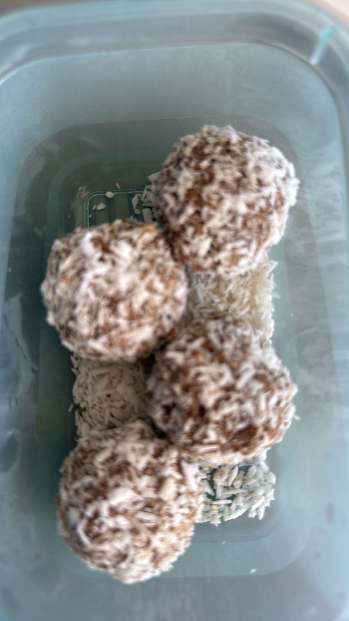 Biluțe cu nucă de cocos