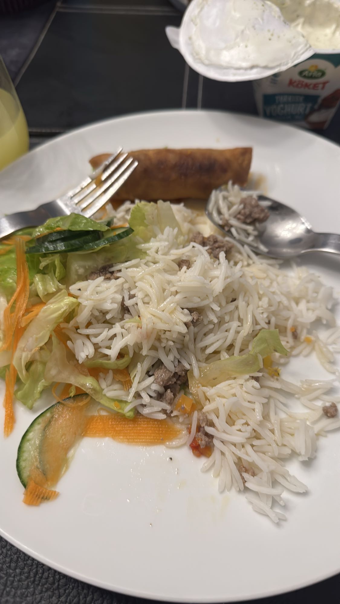 Ris med köttfärs & sallad