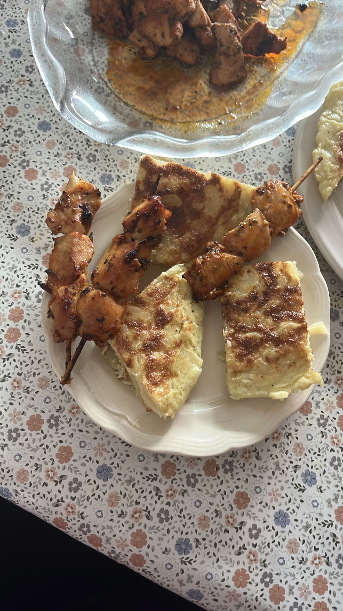 Chicken skewers & potato pie