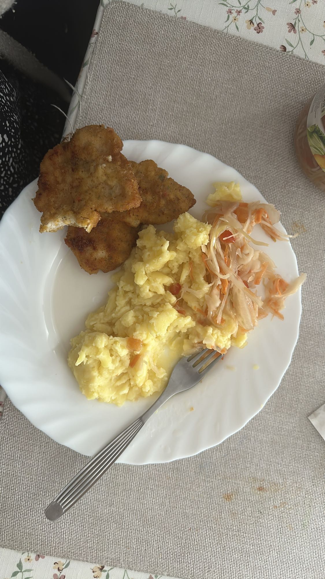 Kotlet z ziemniakami